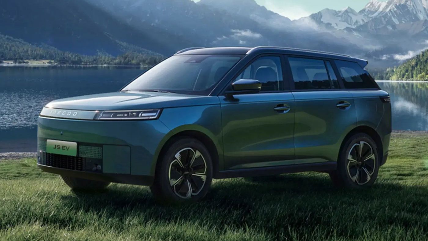 1400x788 Jaecoo J5 EV Launched In Indonesia At GIIAS 2025 Friendly Crossover With 470 Km Range