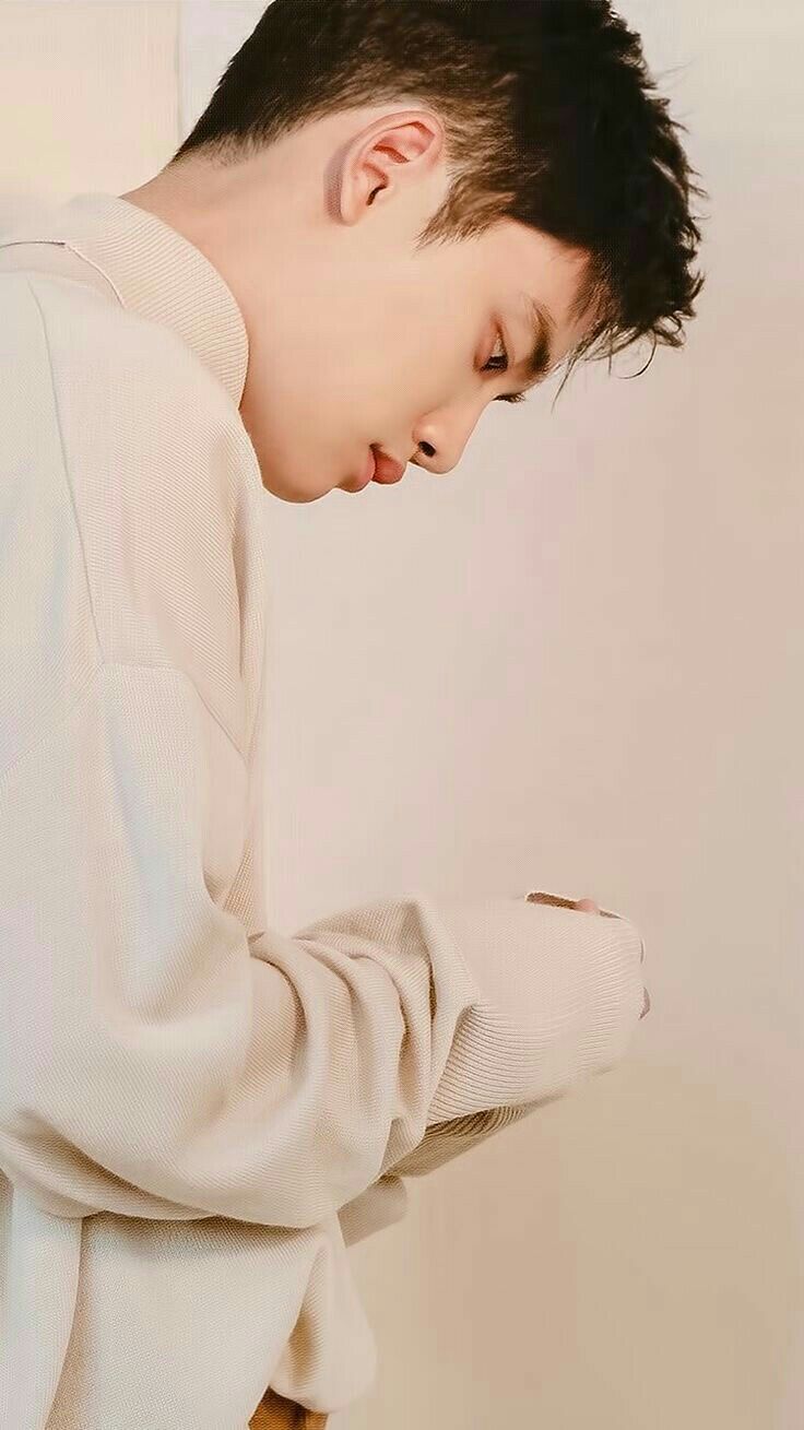 736x1309 Do Kyungsoo. e x o ✓