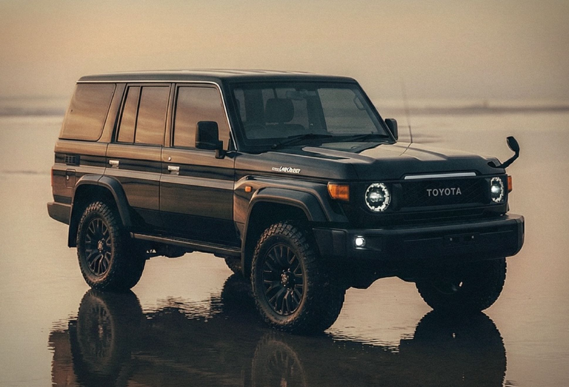1940x1320 Chelsea Truck Company Refines the Land Cruiser 70