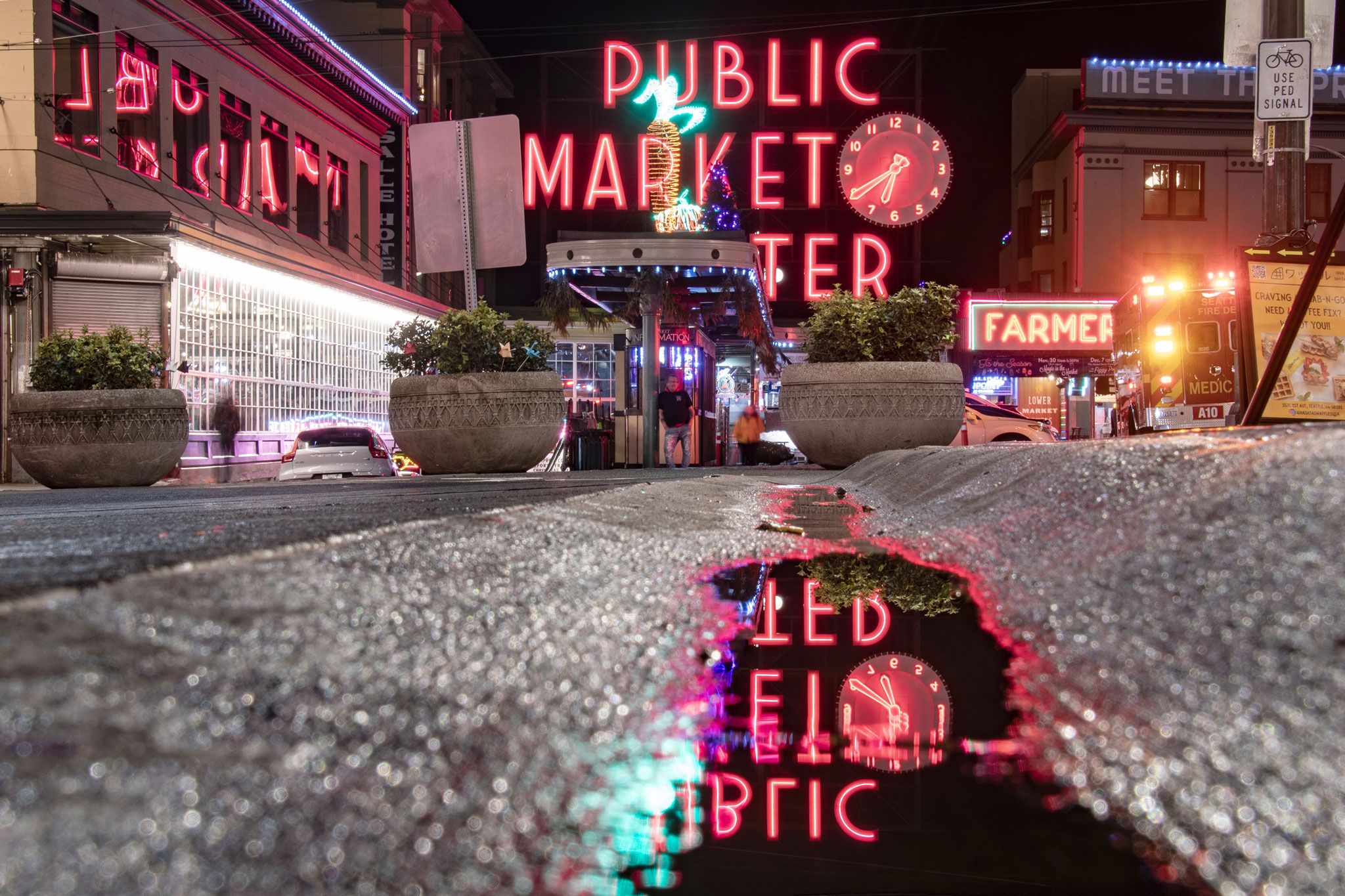 2048x1365 The Puddles of Seattle