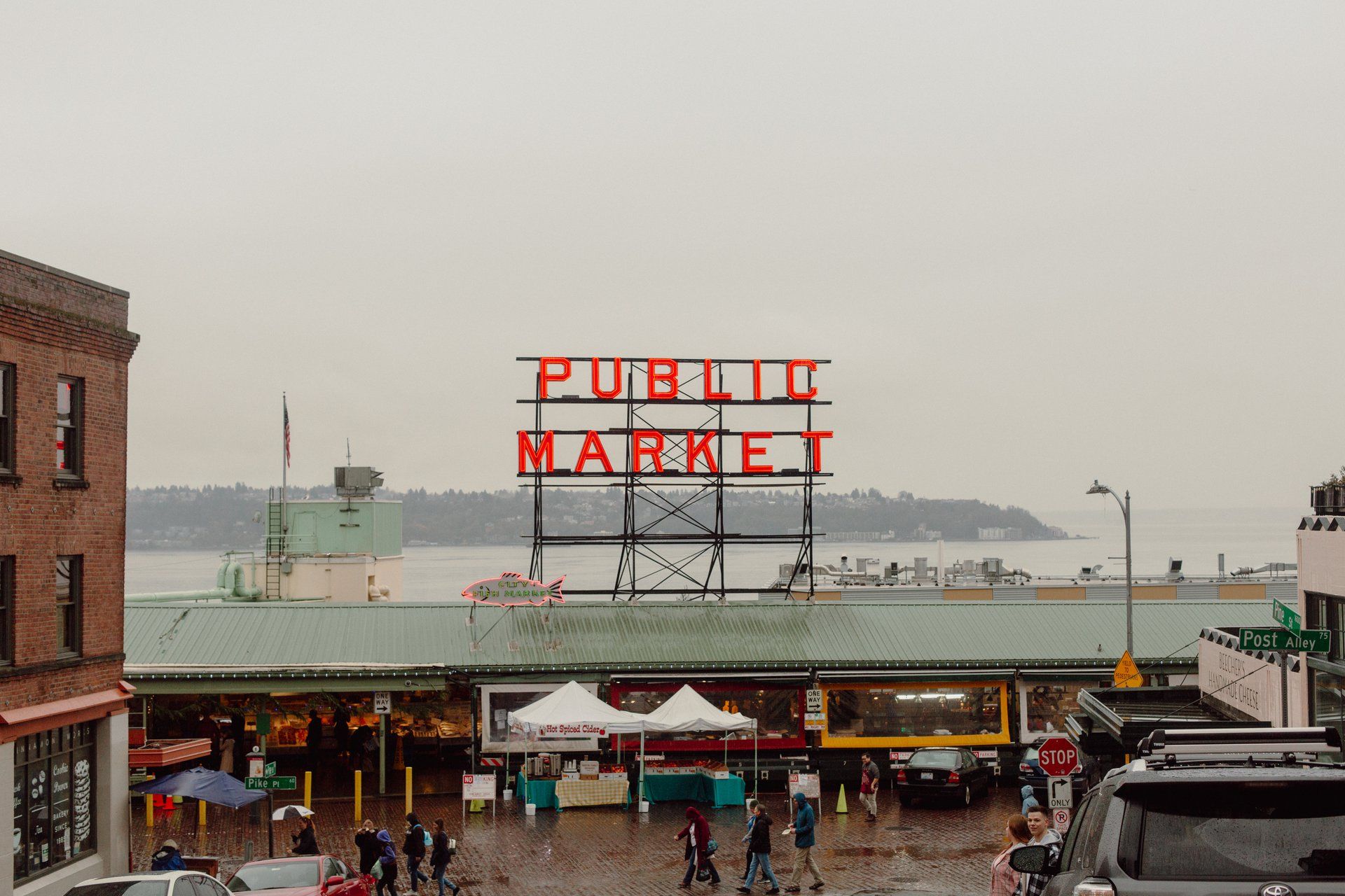 1920x1280 Pike Place Market Photohoot in Seattle, US