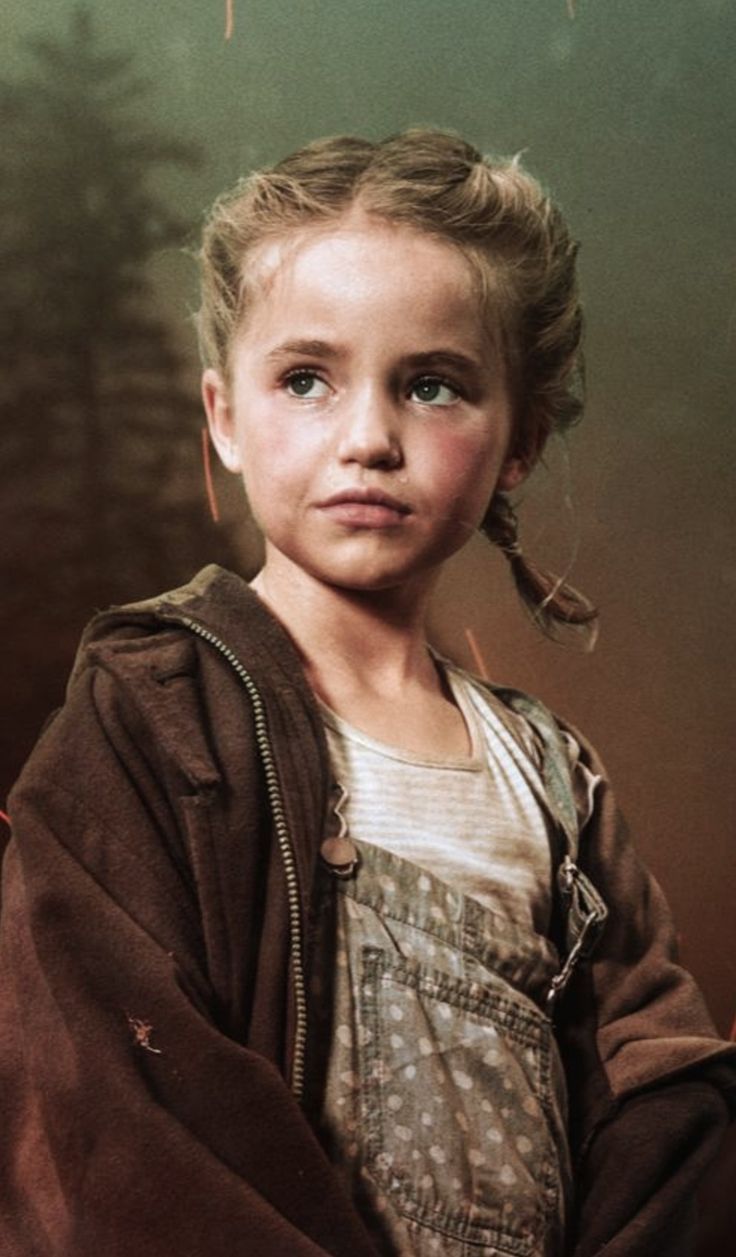 736x1257 baby nell fisher 2021