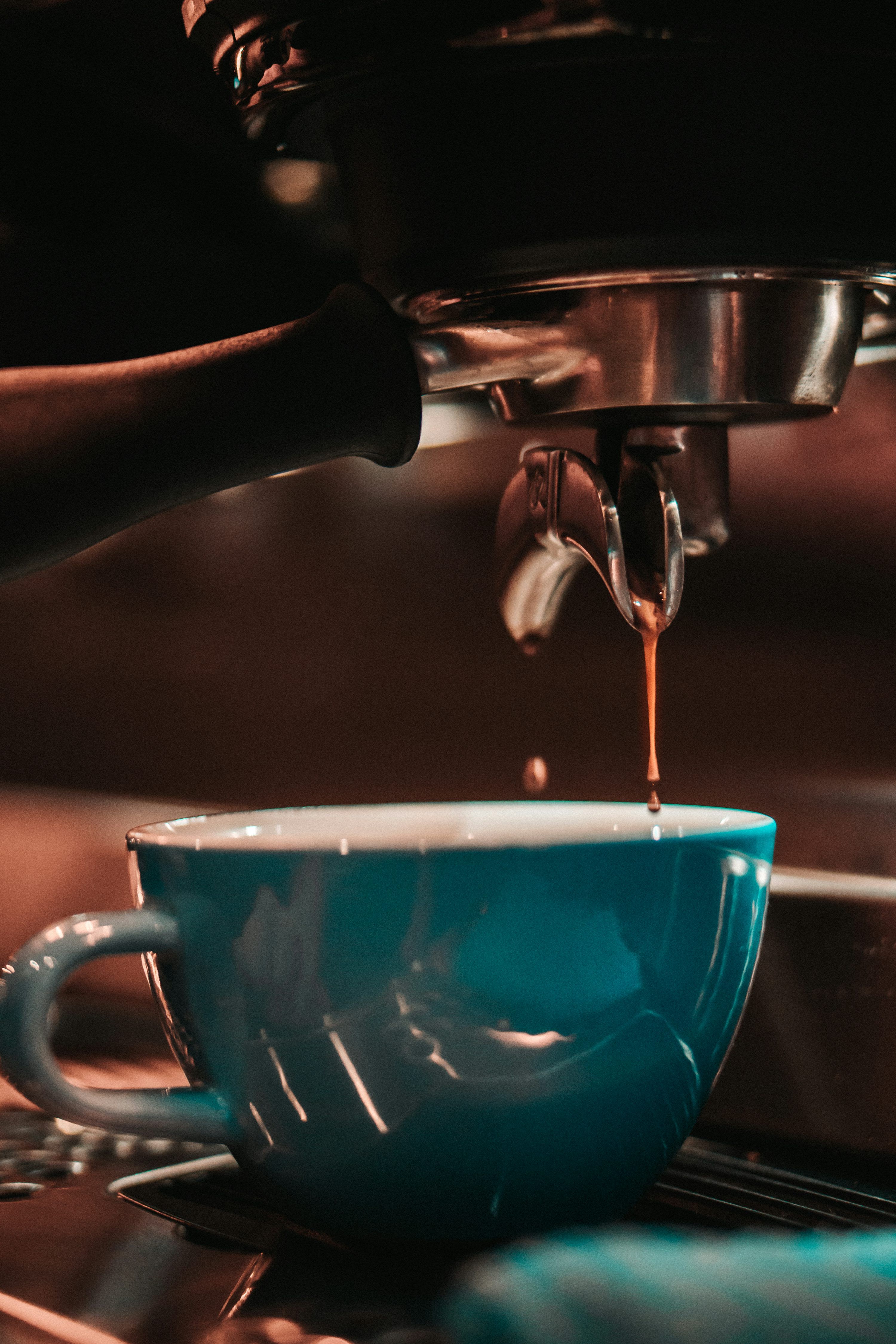 3000x4500 Pouring Coffee Picture. Download Free Image