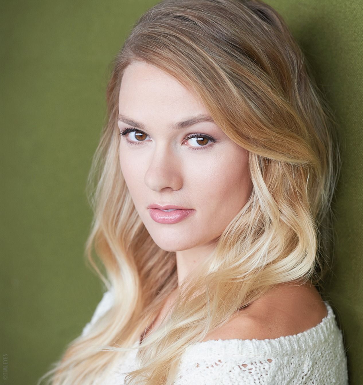 1266x1344 Tori Anderson