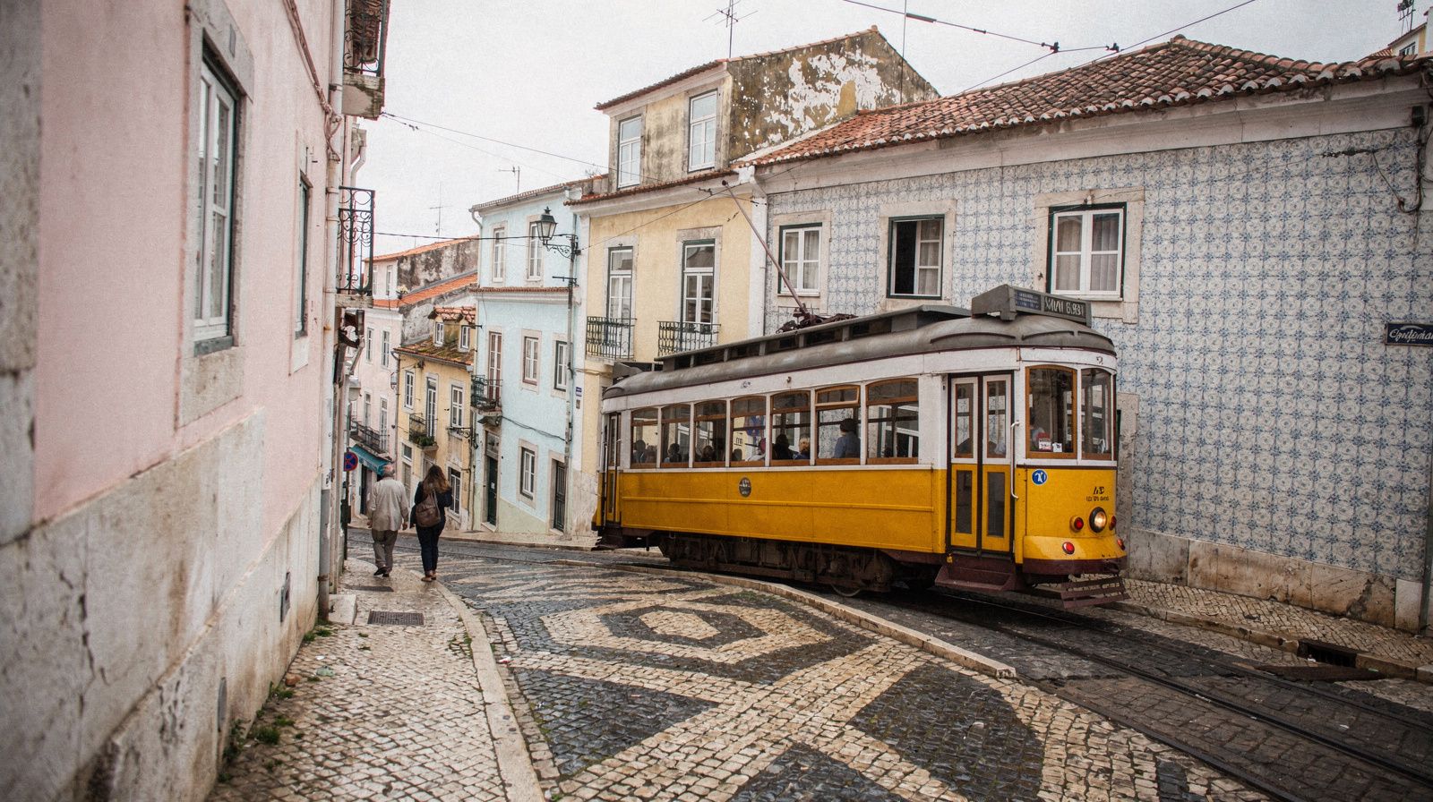 1600x896 Lisbon travel blog