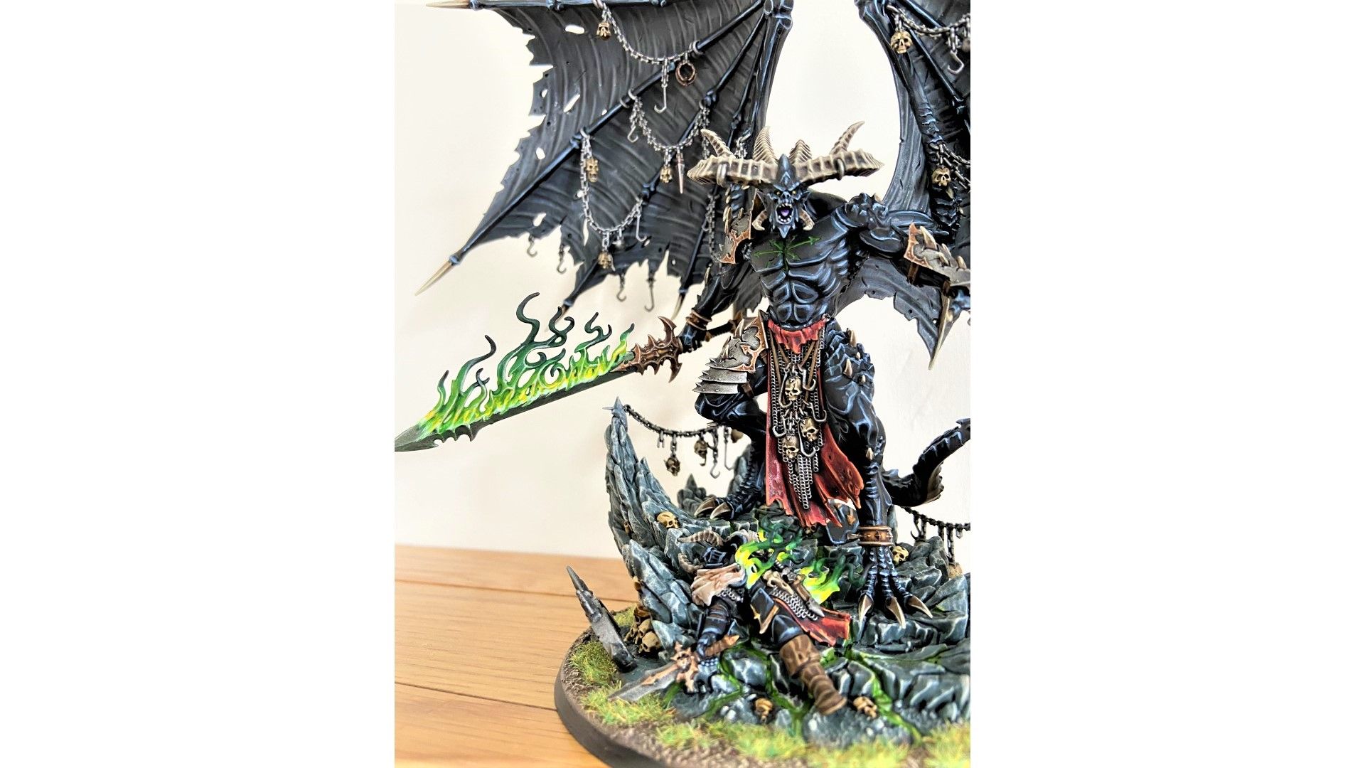 1920x1080 Warhammer Age of Sigmar's boss unveils his beasty Be'lakor paintjob