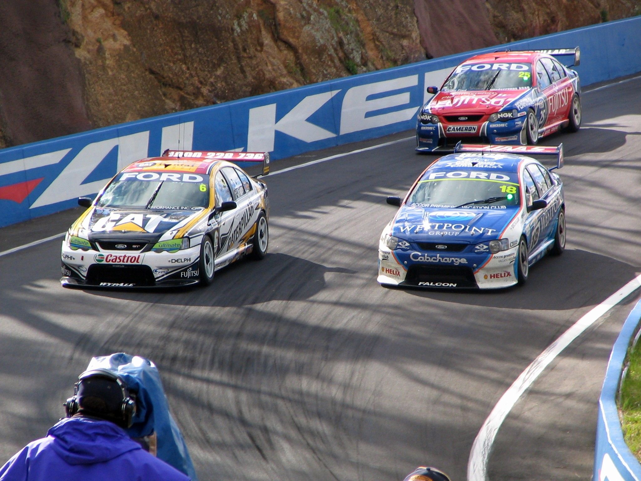 2048x1536 Bathurst 1000 2005