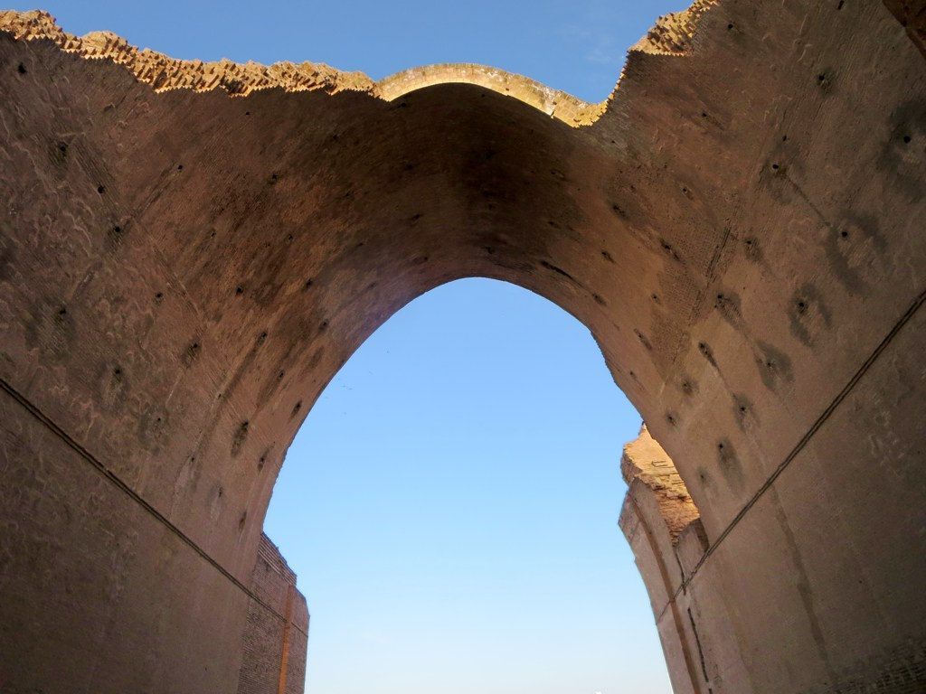 1024x768 Taq Kasra in Madain