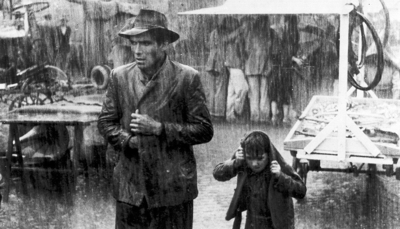 1287x739 8. Bicycle Thieves (1948). Wonders in the Dark