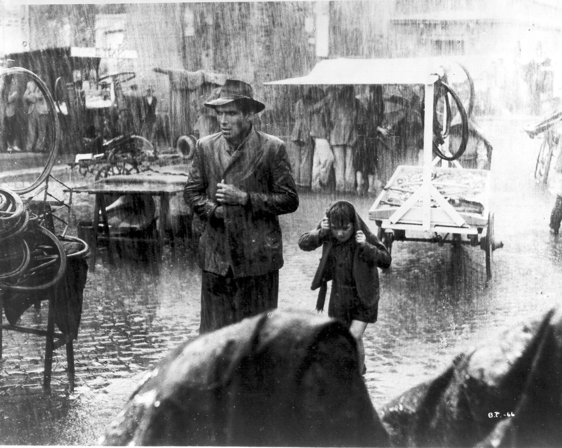 1816x1449 The Film Canon: Bicycle Thieves (1948). The Young Folks