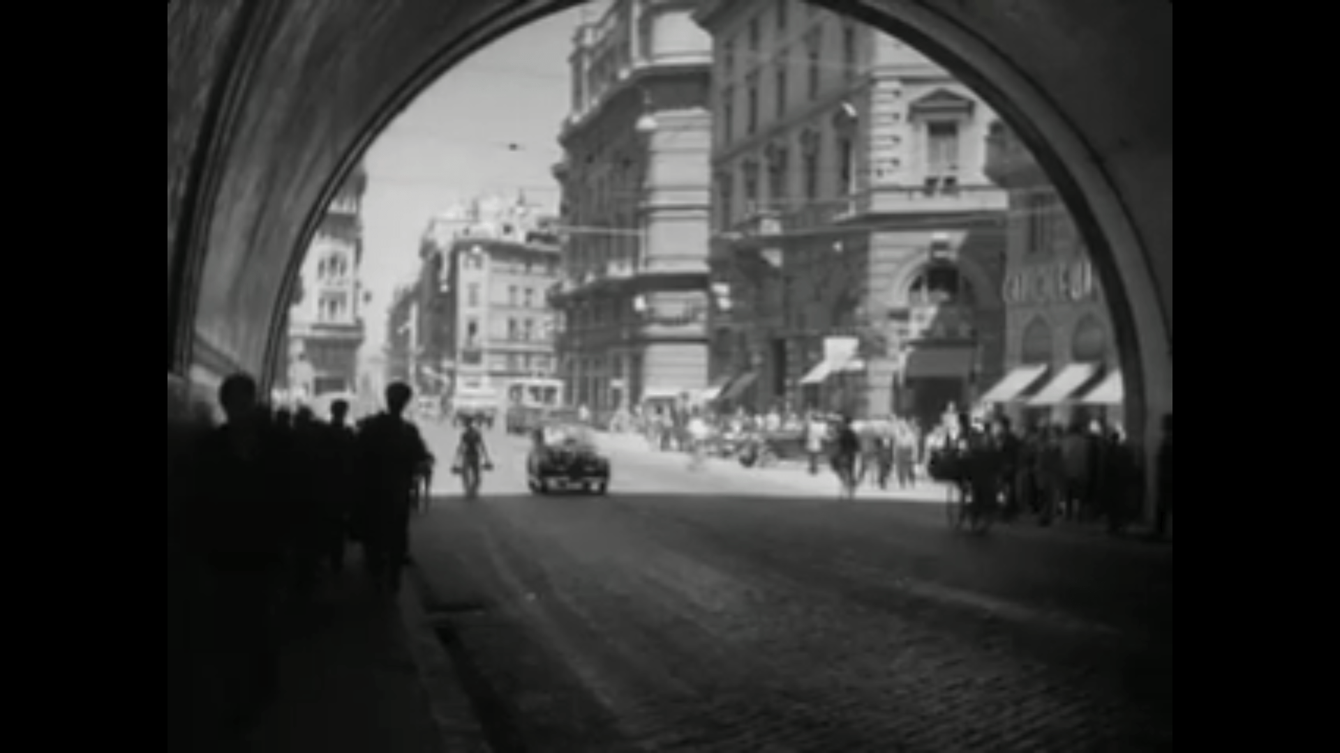 1920x1080 Bicycle Thief, The / Bicycle Thieves (1948)