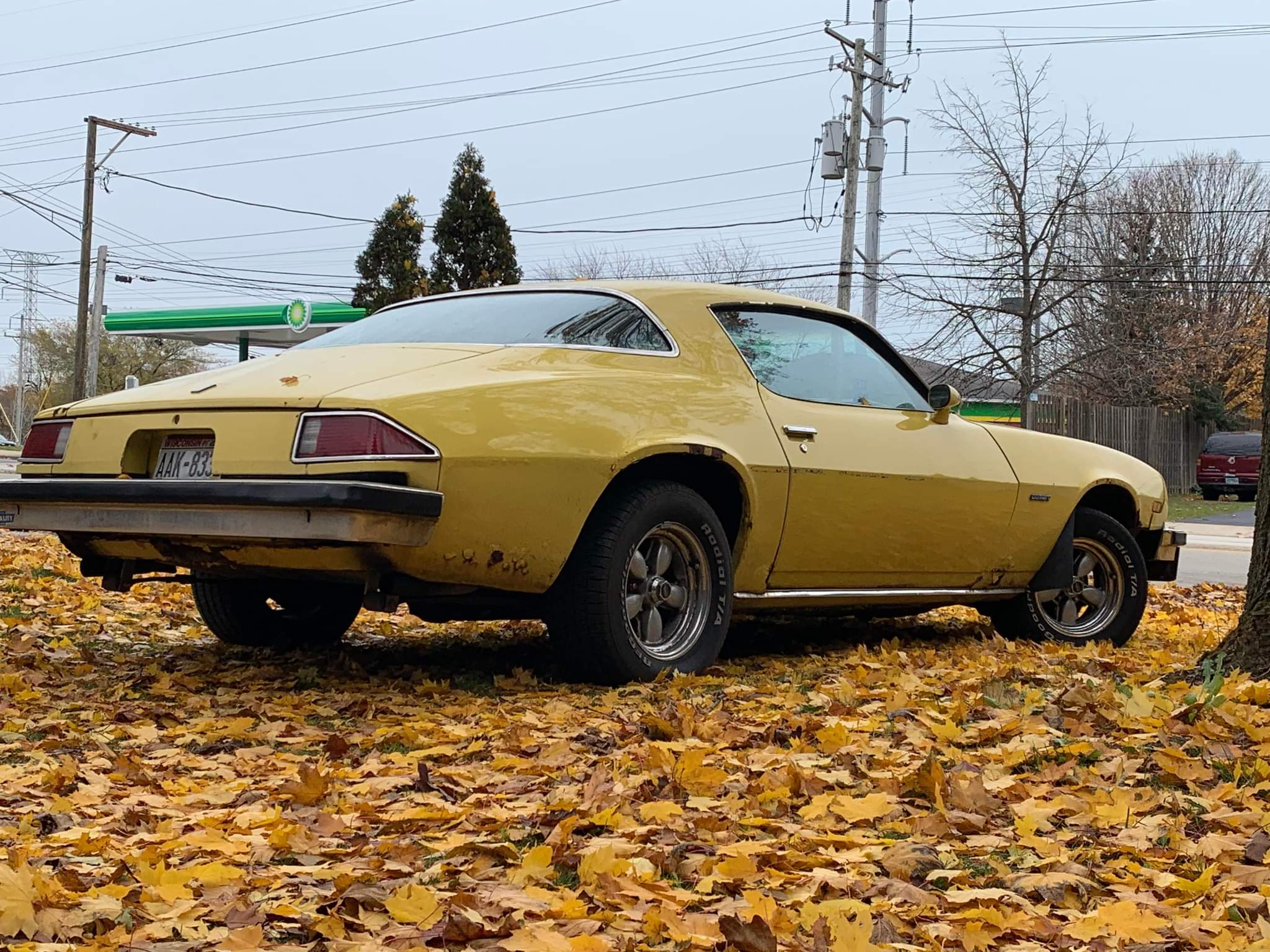 2048x1536 Camaro not bad for 1000$ right?