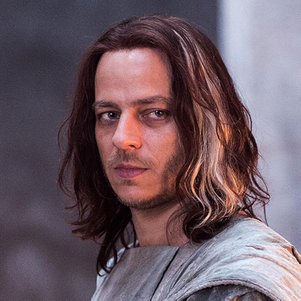 1000x1000 Tom Wlaschiha