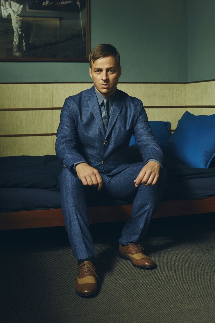 740x1110 Tom Wlaschiha image
