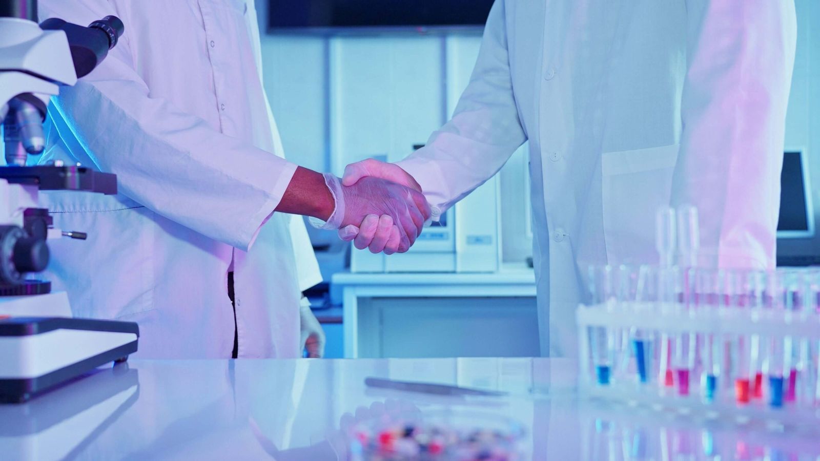 1600x900 The Ethics of Medical Research: Balancing Progress and Patient Safety Clinical Research