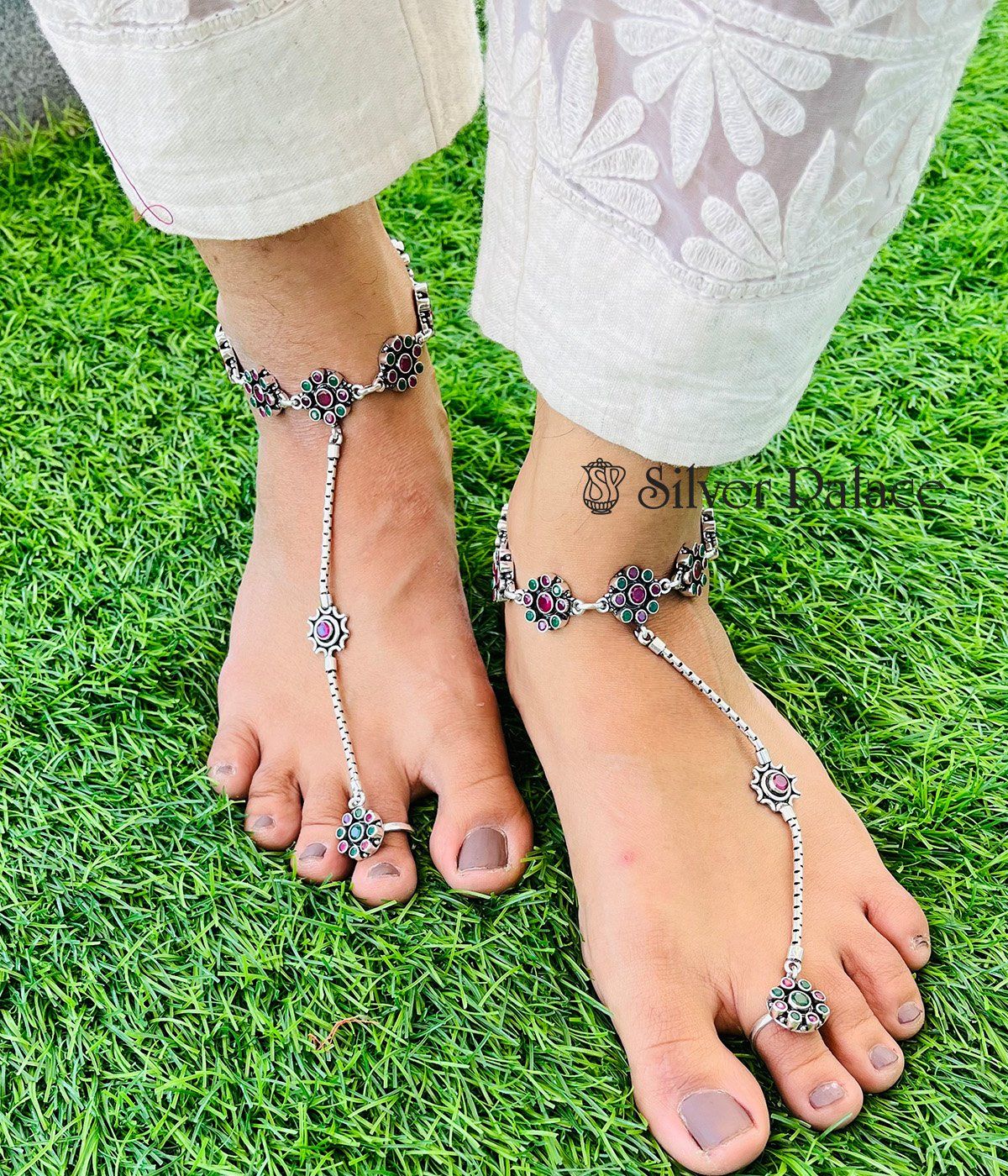1200x1400 Silver Anklet Feet Image in Full 4K Resolution An Amazing Collection of 999