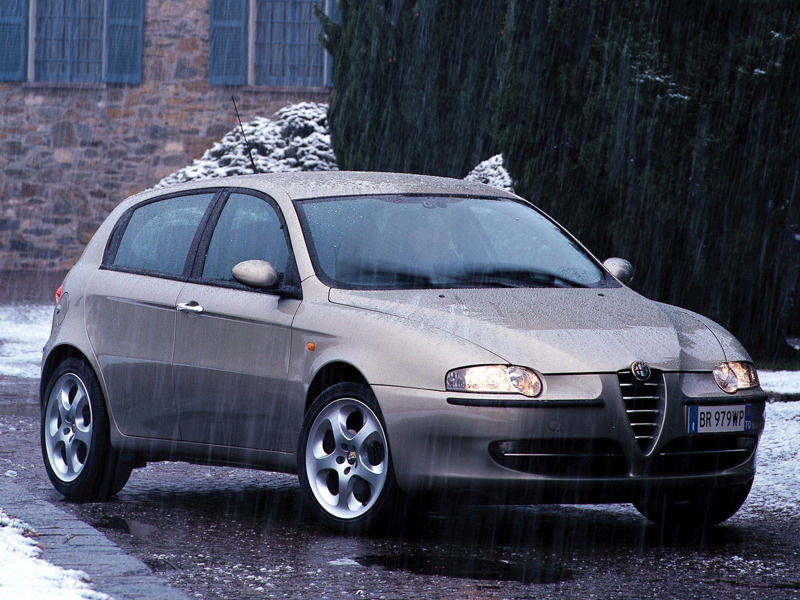 1600x1200 Alfa Romeo 147 Wallpaper and Background: Free HD Download