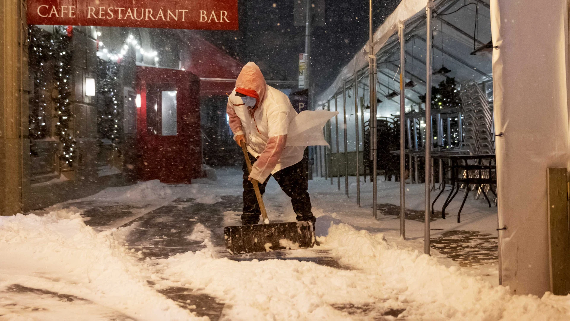 1920x1080 Restaurants' Winter Plan: Anything and Everything to Stay Alive