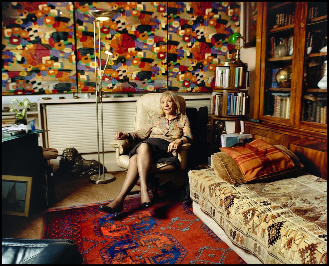 1065x862 Mark Gerald photographs psychoanalysts in his series, “In The Shadow of Freud's Couch.”