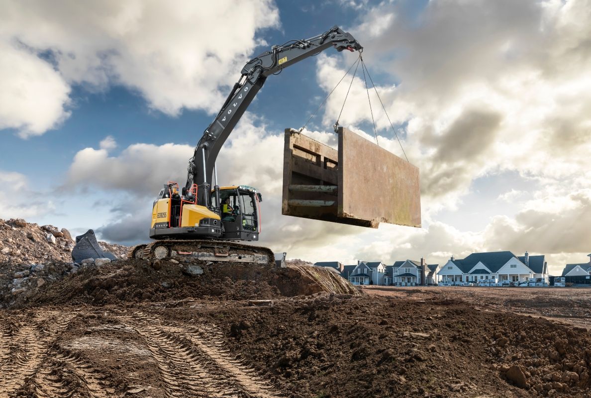 1188x800 Volvo CE Adds Short Swing Model To New Gen Excavator Lineup, Debuting At Conexpo 2026
