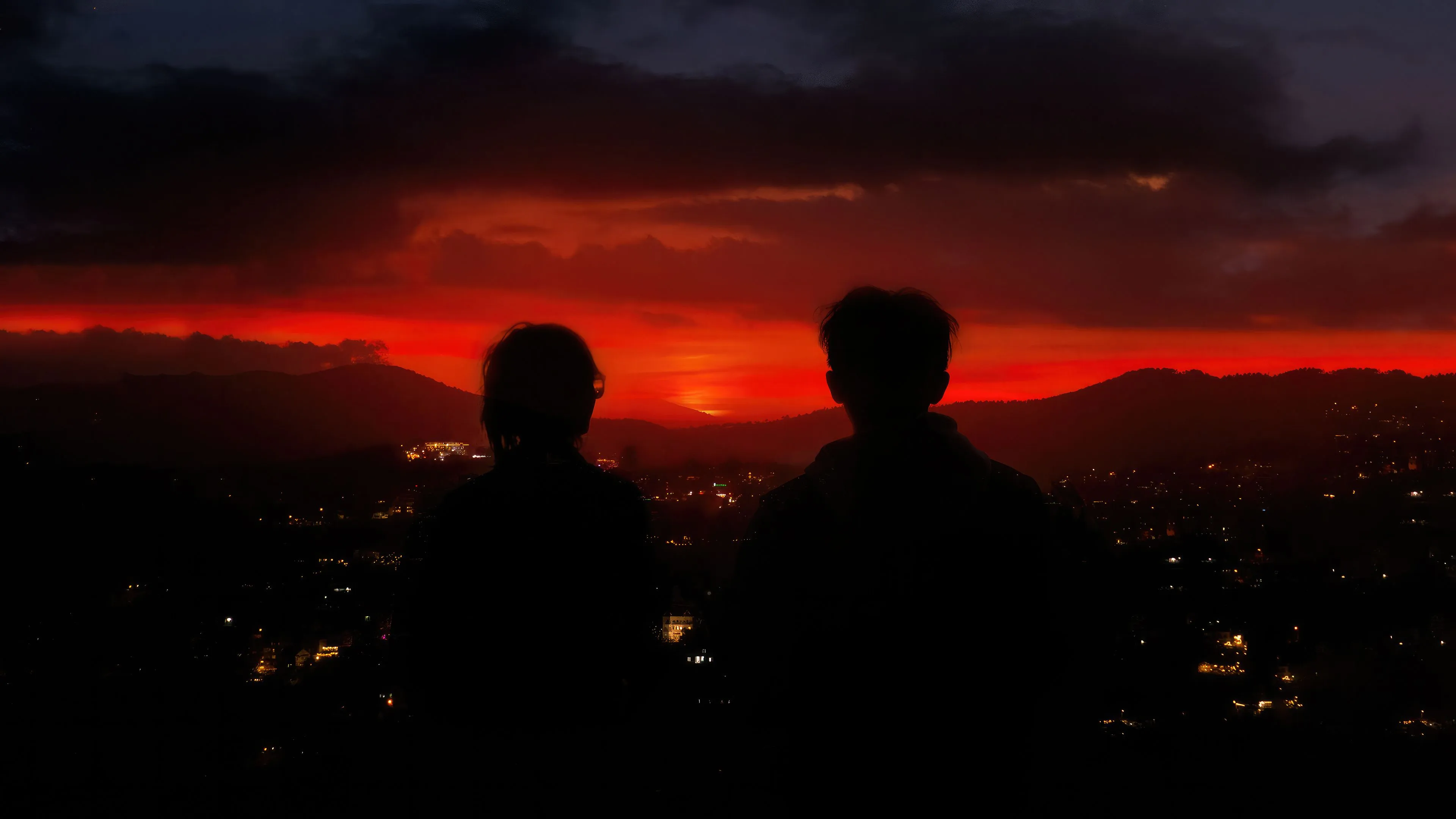 3840x2160 Dark Silhouette Wallpaper