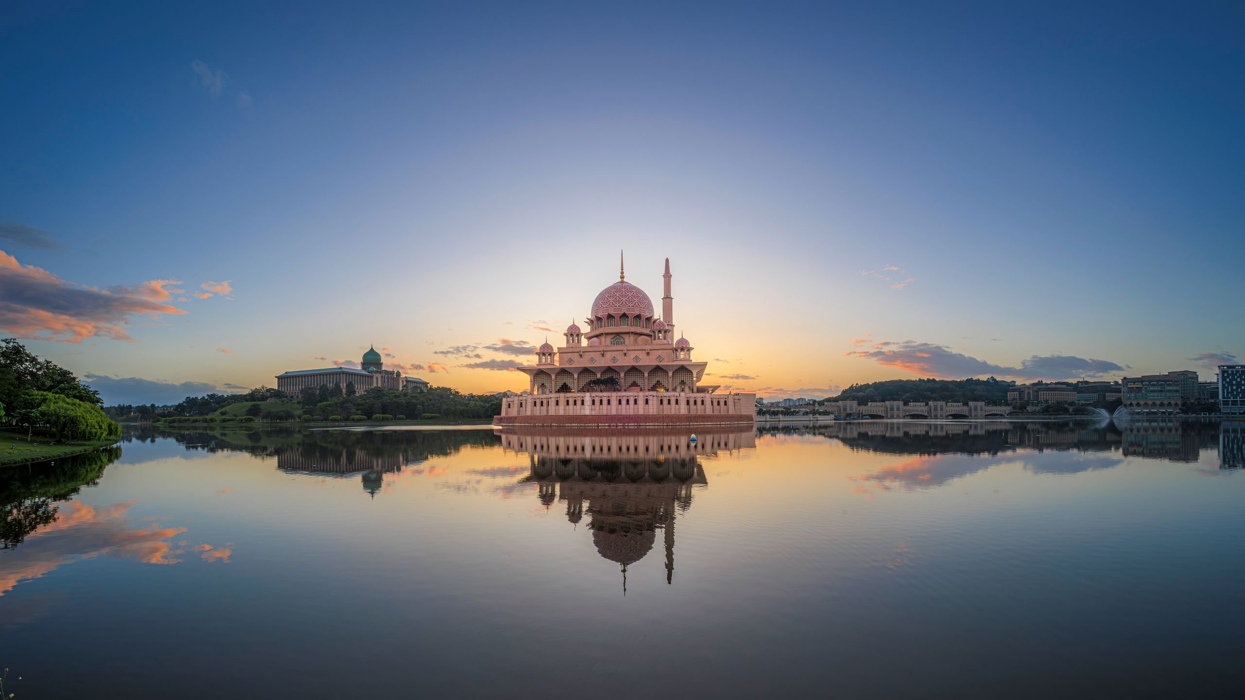 2560x1440 Islamic Architecture: Everything You Need to Know About This Symbolic