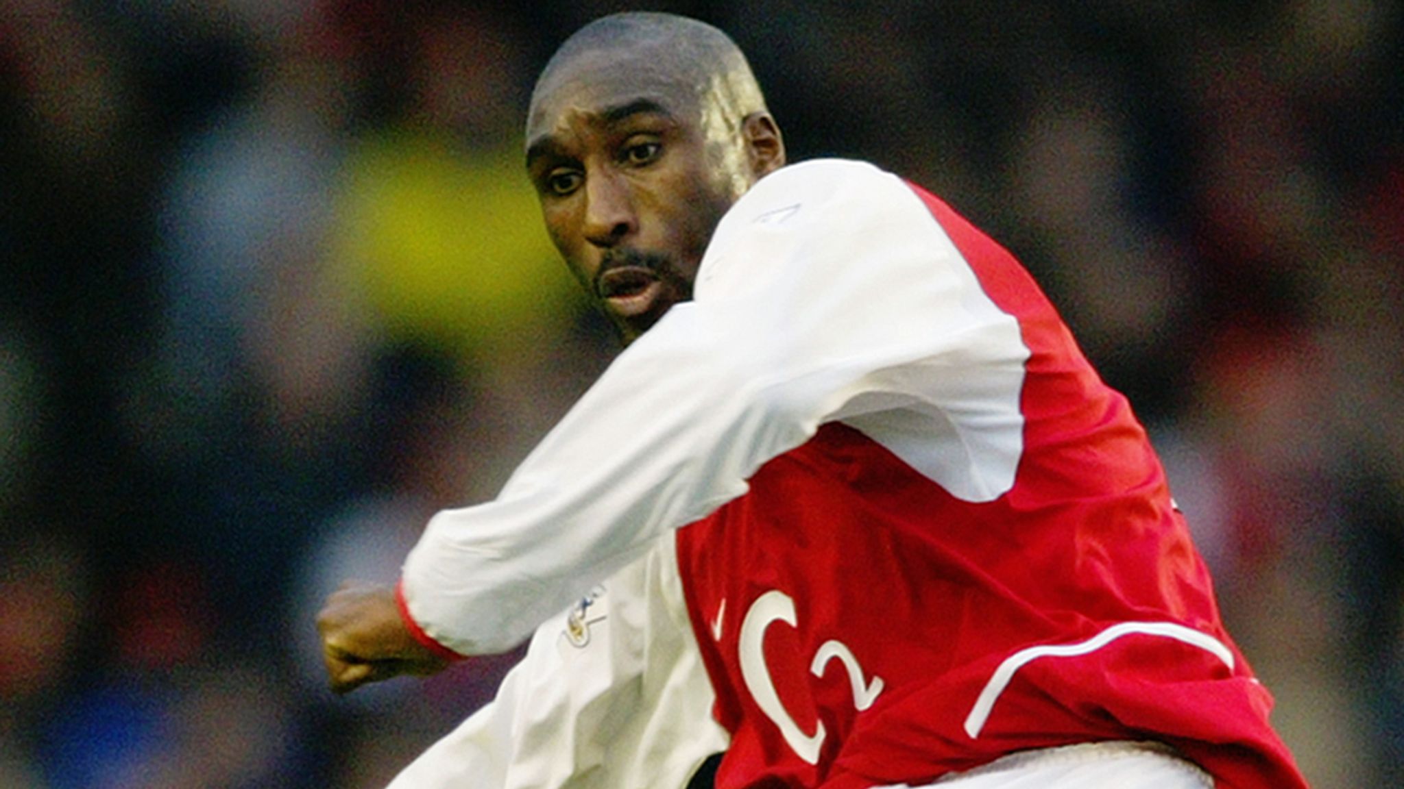 2048x1152 Sol Campbell: Arsenal's 'Invincibles' and Man City are hard to compare