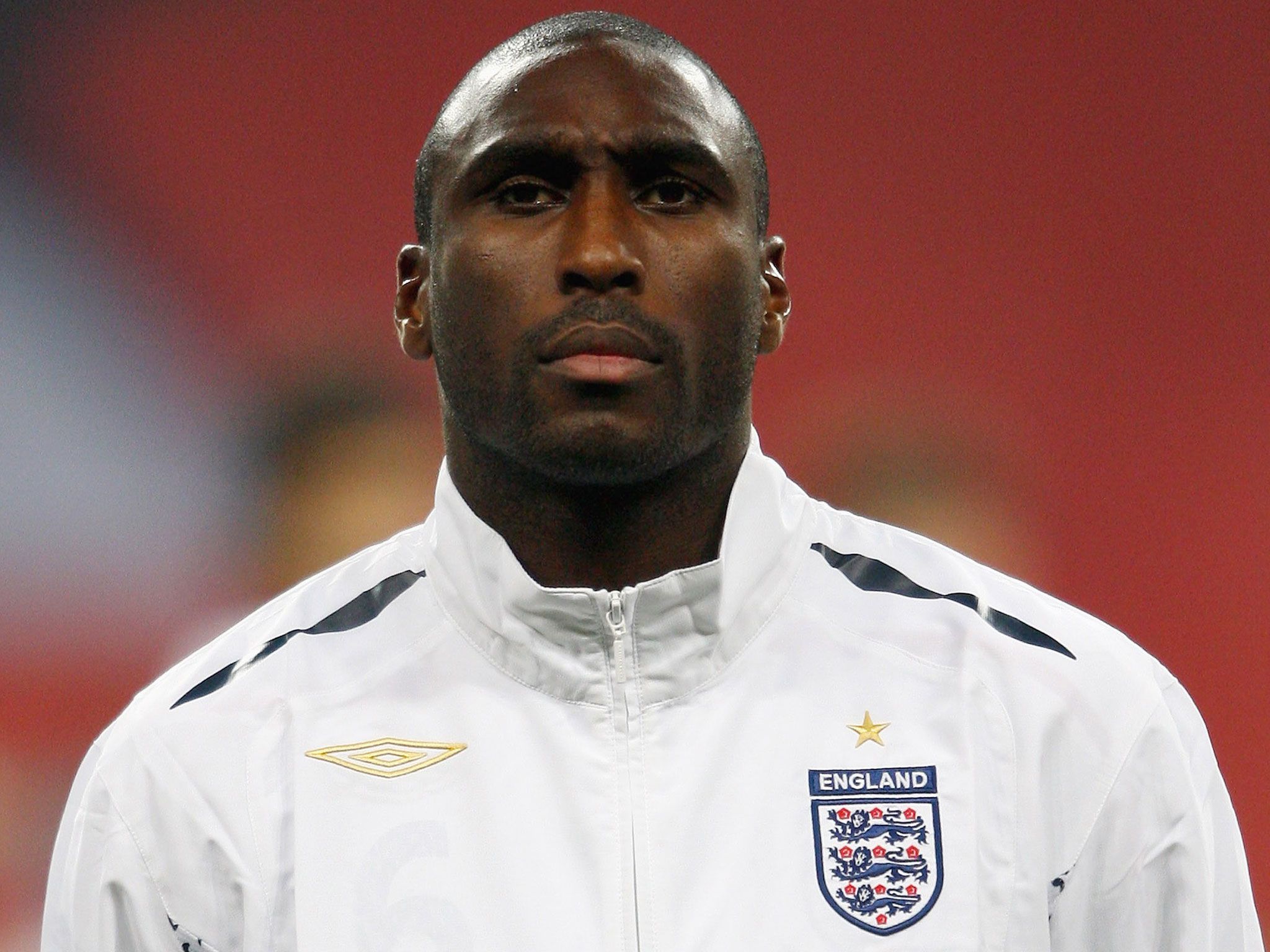 2048x1536 Sol Campbell