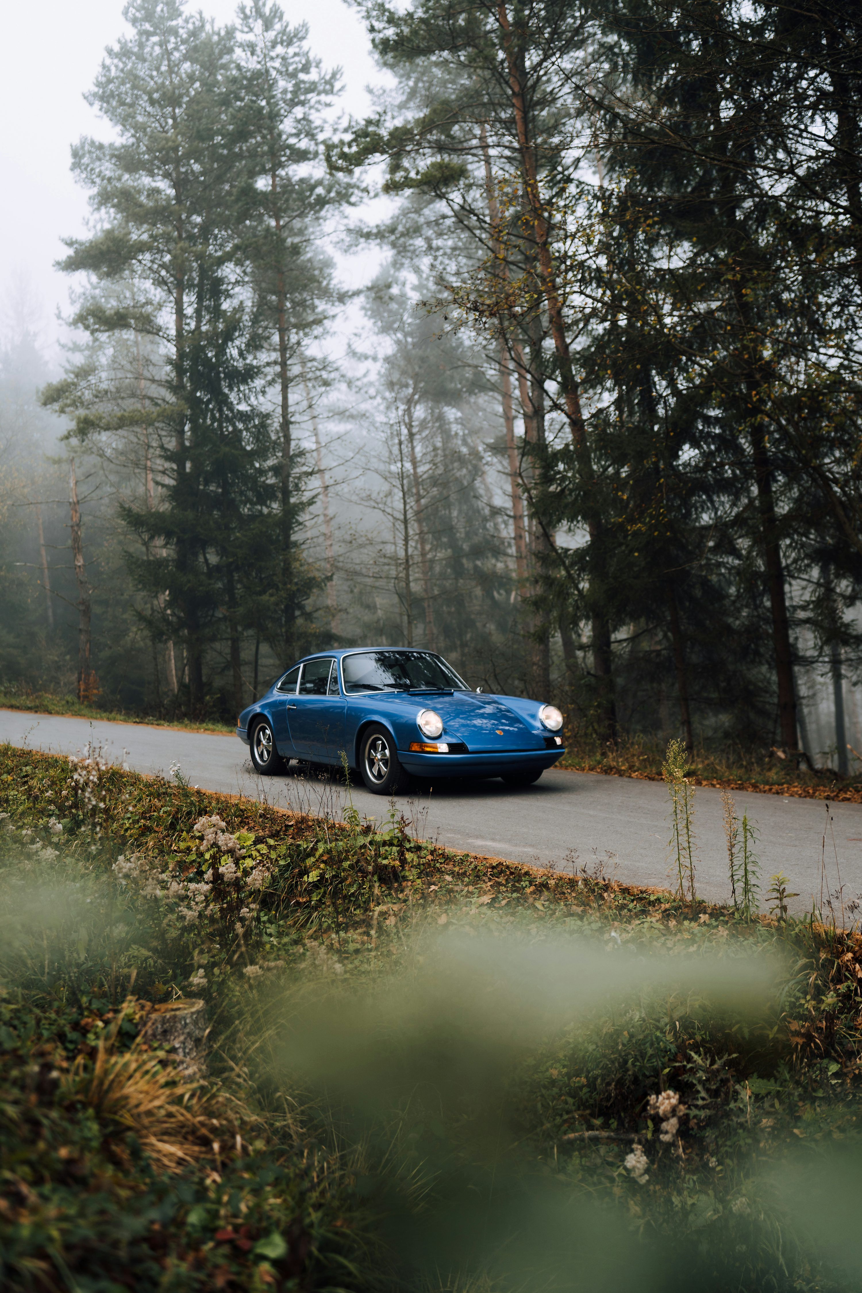 3000x4500 Blue Porsche Picture. Download Free Image