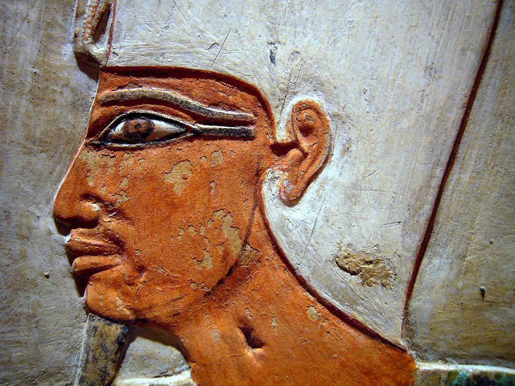 1024x768 Mentuhotep II wearing the white crown of Upper Egypt
