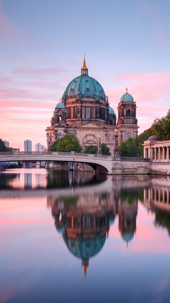 720x1280 Berliner Dom, Germany