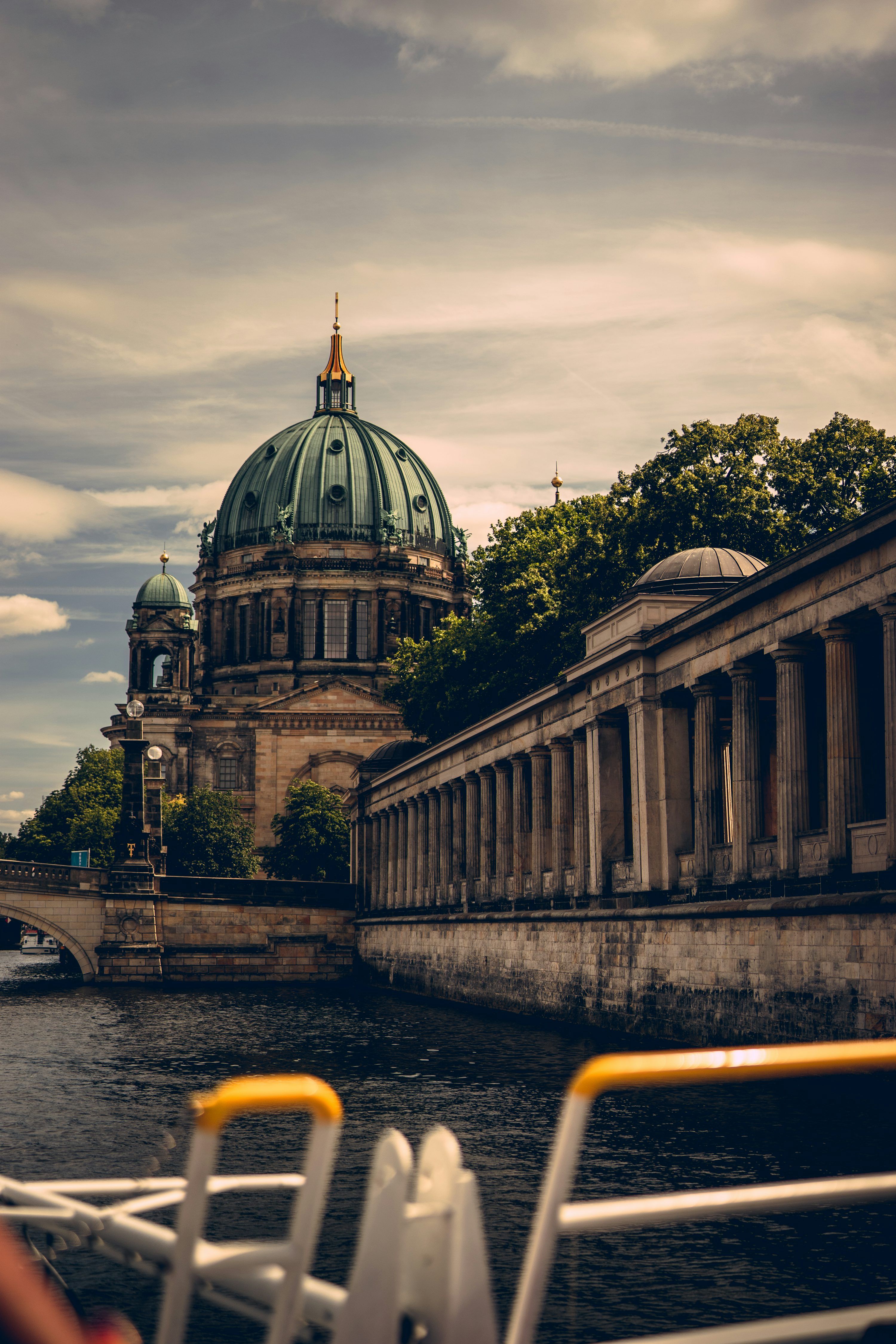 3000x4500 Berlin Cathedral
