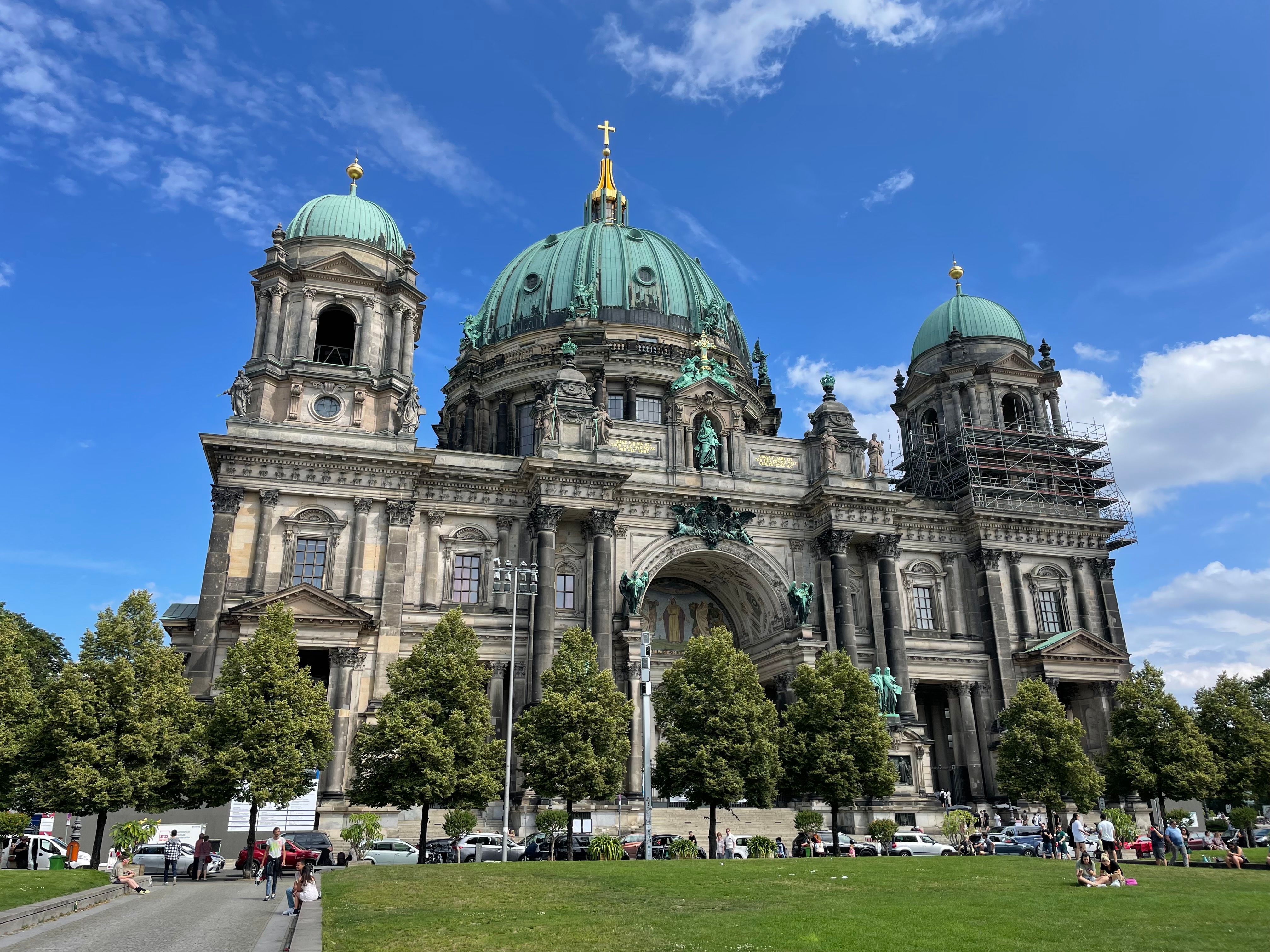 4032x3024 Berlin Cathedral in Germany · Free