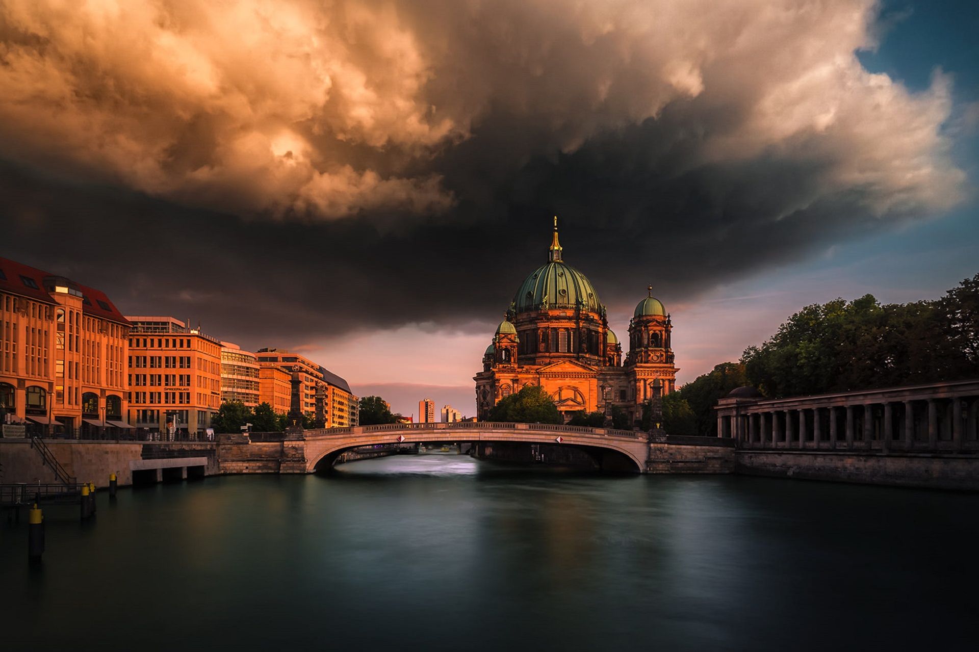 1920x1279 Phone wallpaper: Berlin, Berlin Cathedral, Religious, Architecture, Cathedral, City, Dome, Germany, Light, Night, Cathedrals 398564