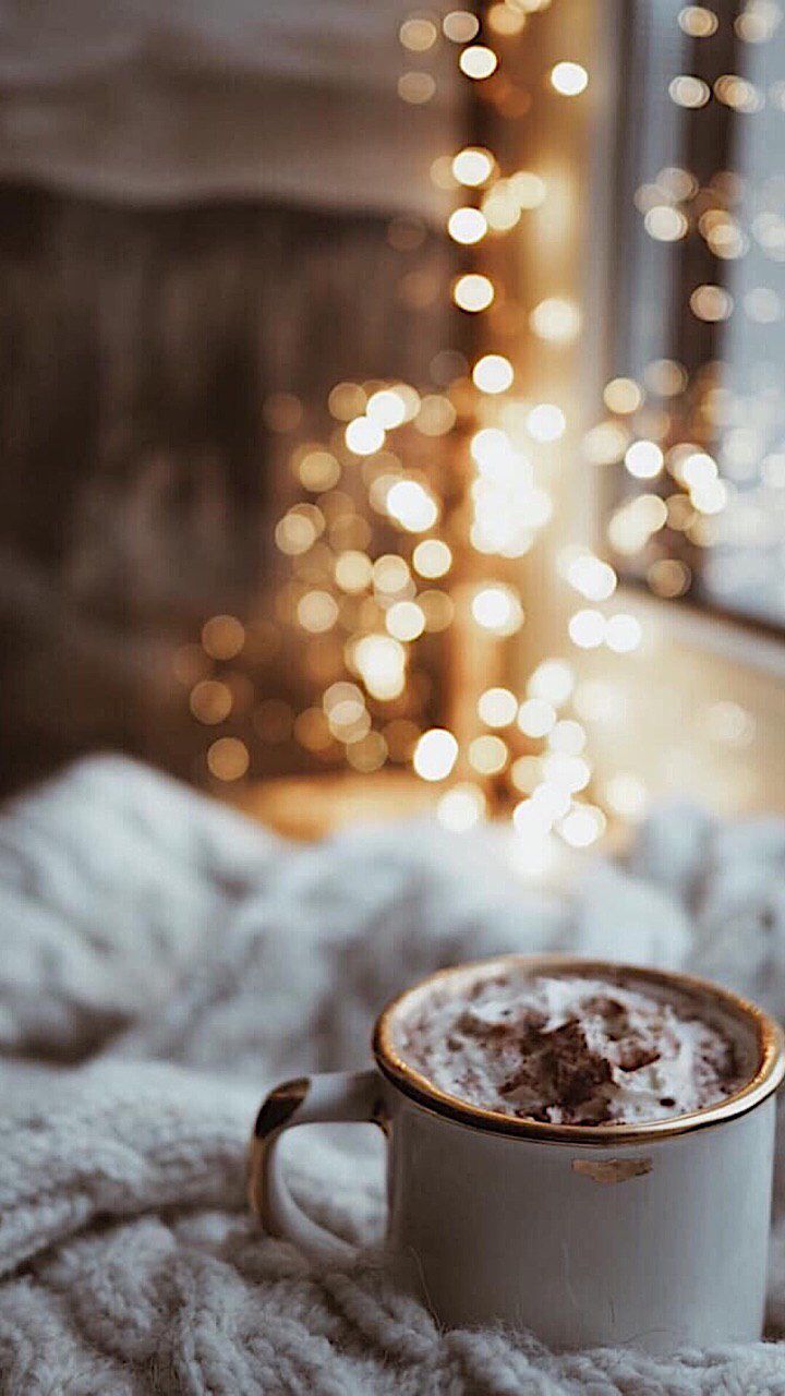 720x1280 Cozy Up with a Delicious Cup of Hot Chocolate. Hot chocolate background aesthetic, Cozy hot chocolate wallpaper, Cozy mug with fairy lights