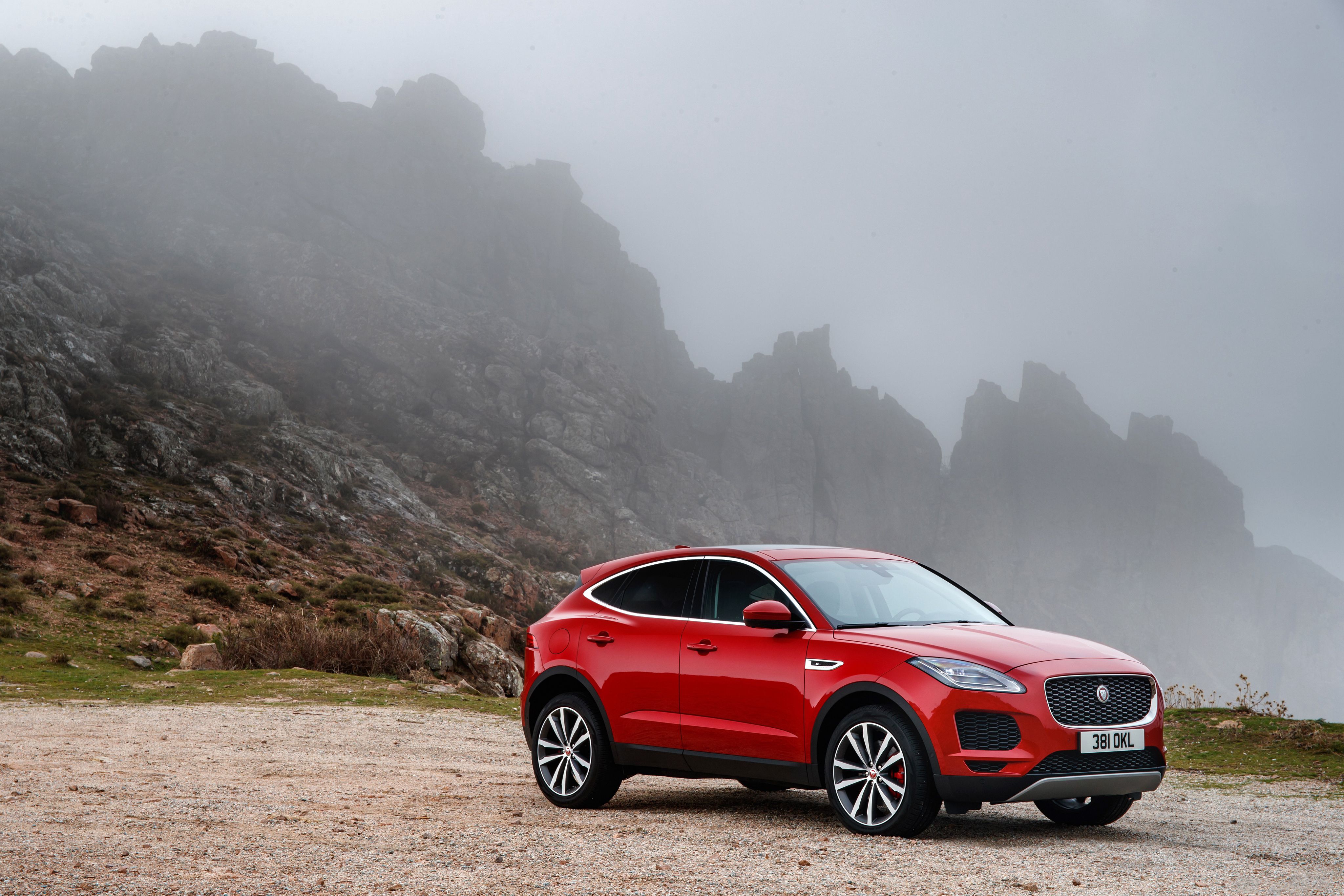 4096x2731 Jaguar E Pace Phone Wallpaper: Free 4K & HD Downloads