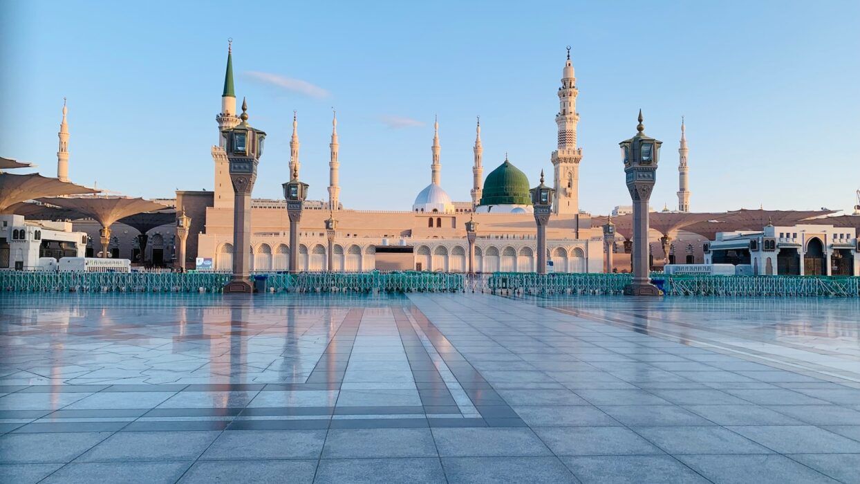 1244x700 Exploring Al Masjid An Nabawi In Medina: A Spiritual Journey Agoda: See The World For Less