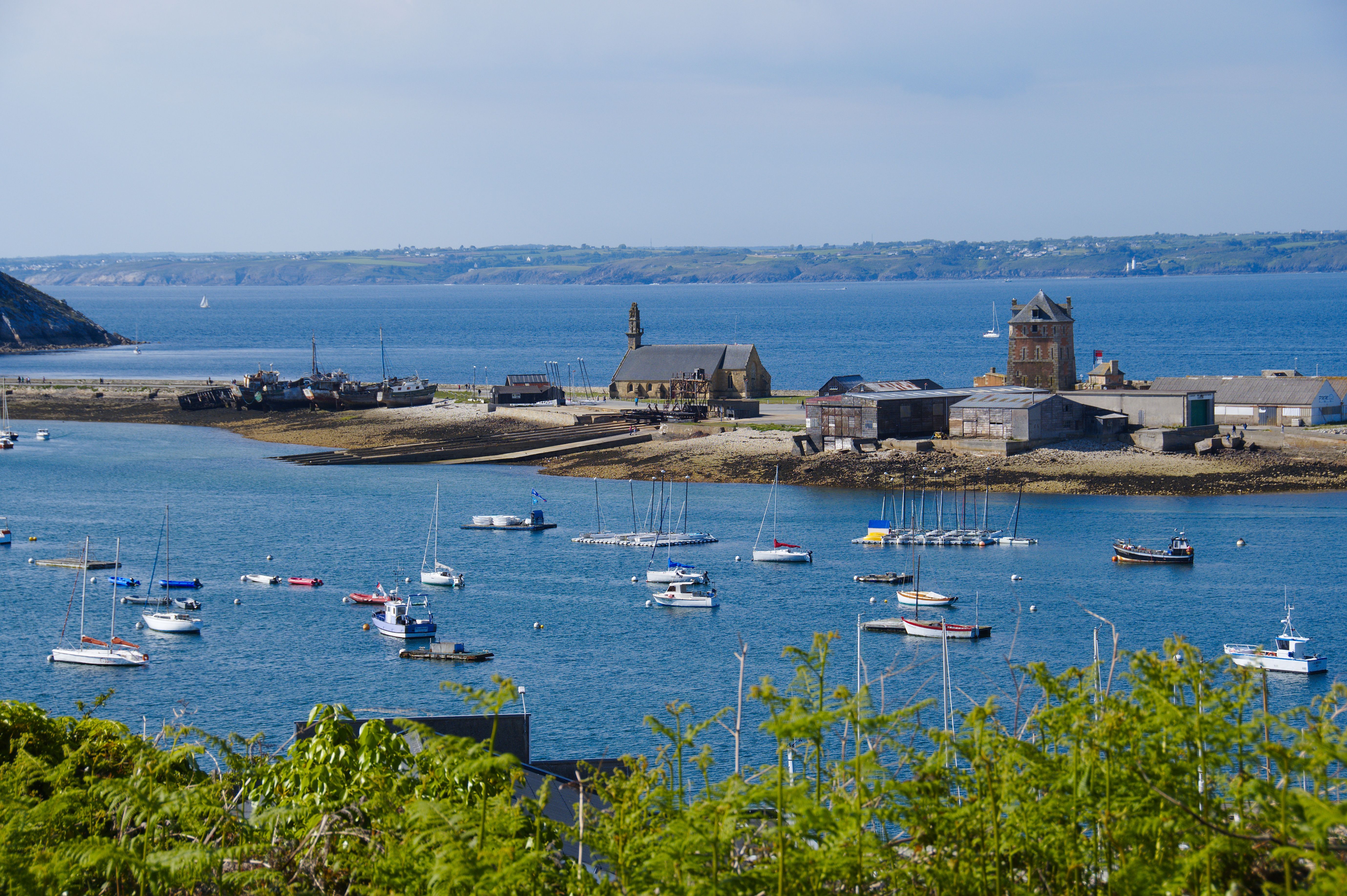 5515x3671 Scenic View of Kinsale Harbor and Fort Charles · Free