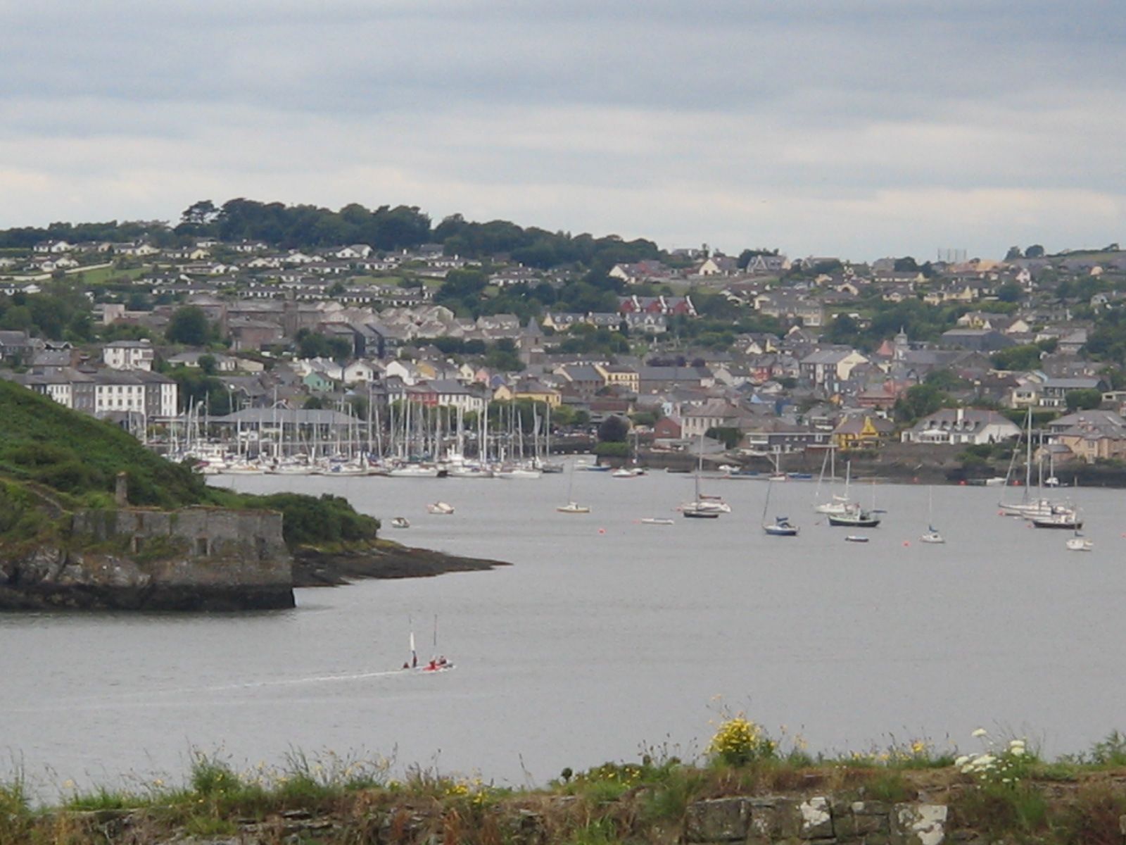 1600x1200 Kinsale
