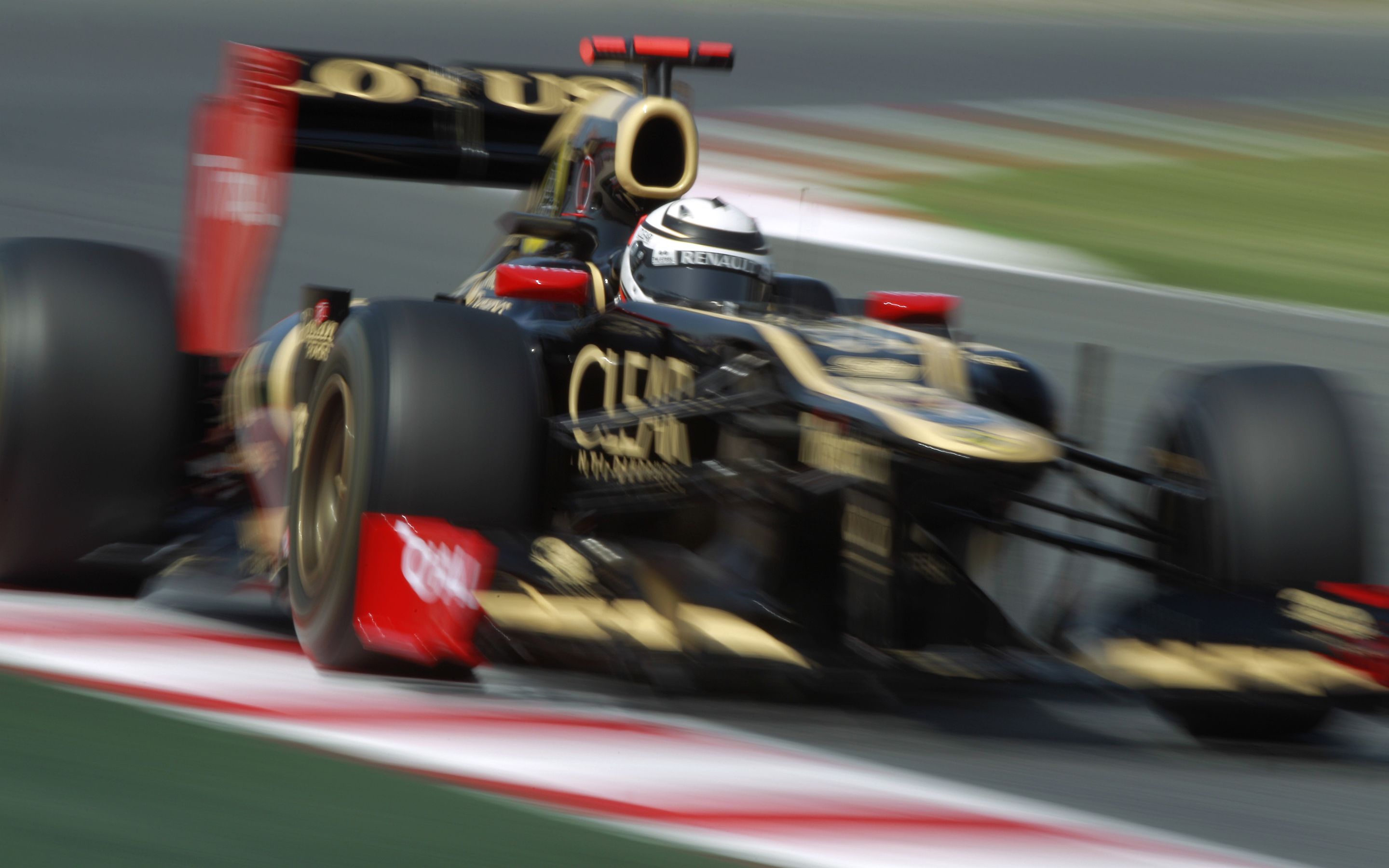 2880x1800 formula, One, F Race, Car, Motion, Blur Wallpaper HD / Desktop and Mobile Background