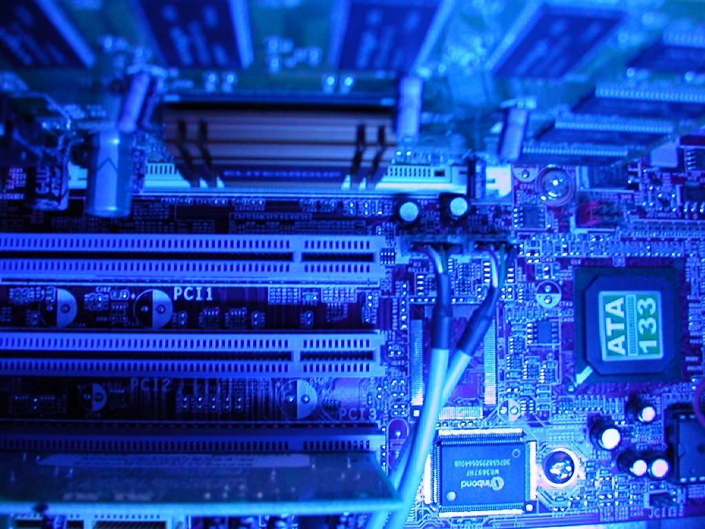 1024x768 Free picture: computer, motherboard, processor, chip, cable