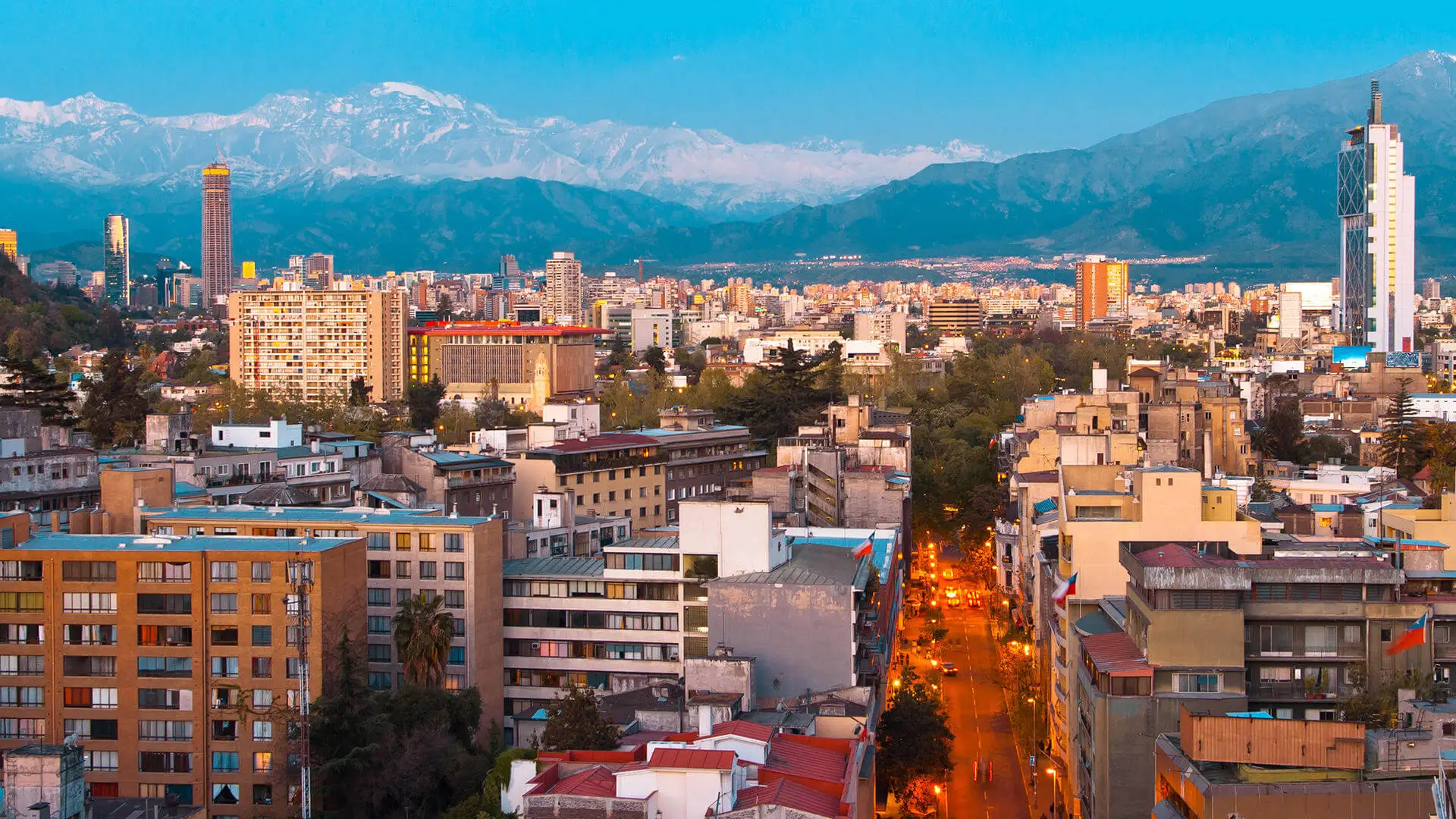 1920x1080 Santiago de Chile: Travel, tours, stays in the capital of Chile