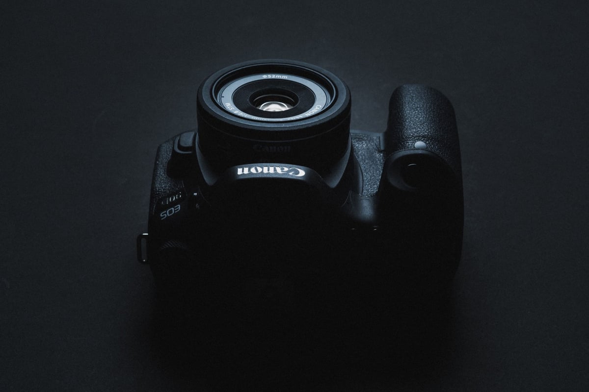 1200x800 Best SD Cards Canon 90D. Speed and Buffer Tests