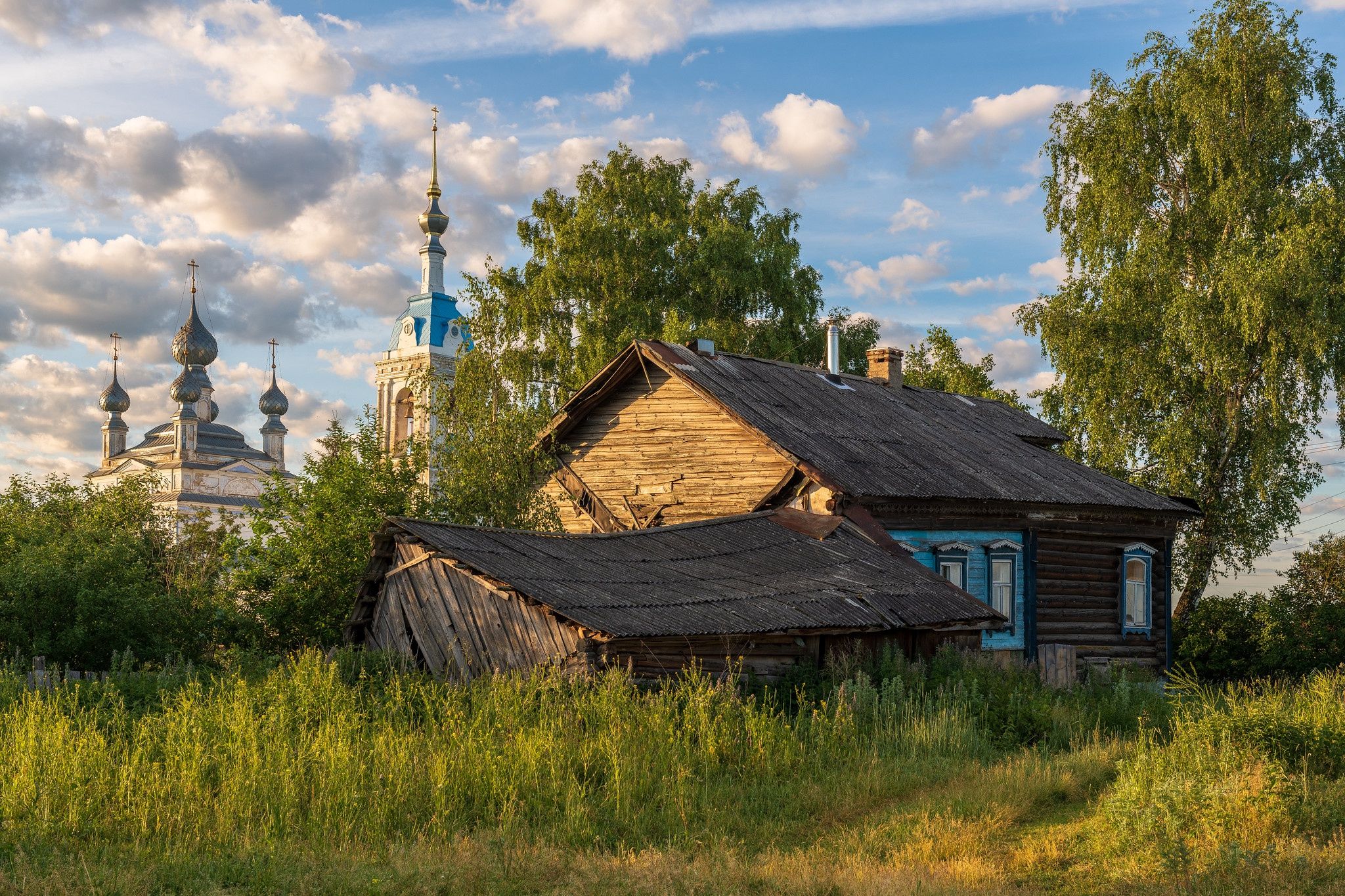 2048x1365 Free hut 2K wallpaper for desktop and phone