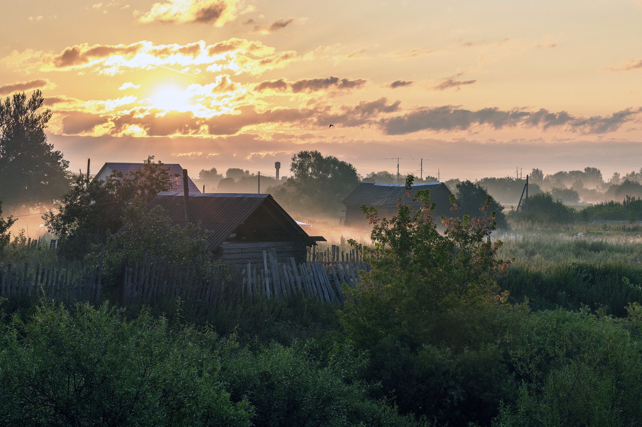 2048x1363 Free dawn, morning 2K wallpaper for desktop and phone
