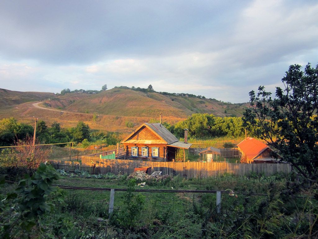 1024x768 Russian village. Village Ilbuhtino, near Nabereschnyje Tsch