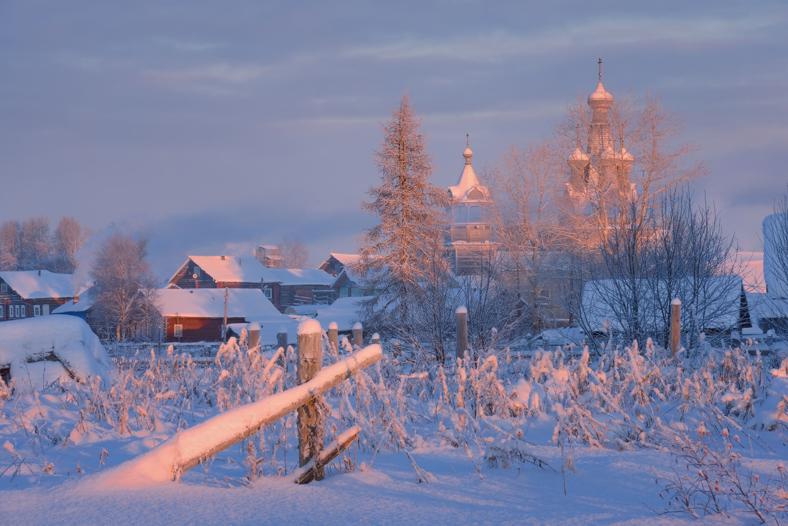 2560x1709 Wallpaper winter, snow, landscape, nature, home, morning, village, Church for mobile and desktop, section пейзажи, resolution 2560x1709