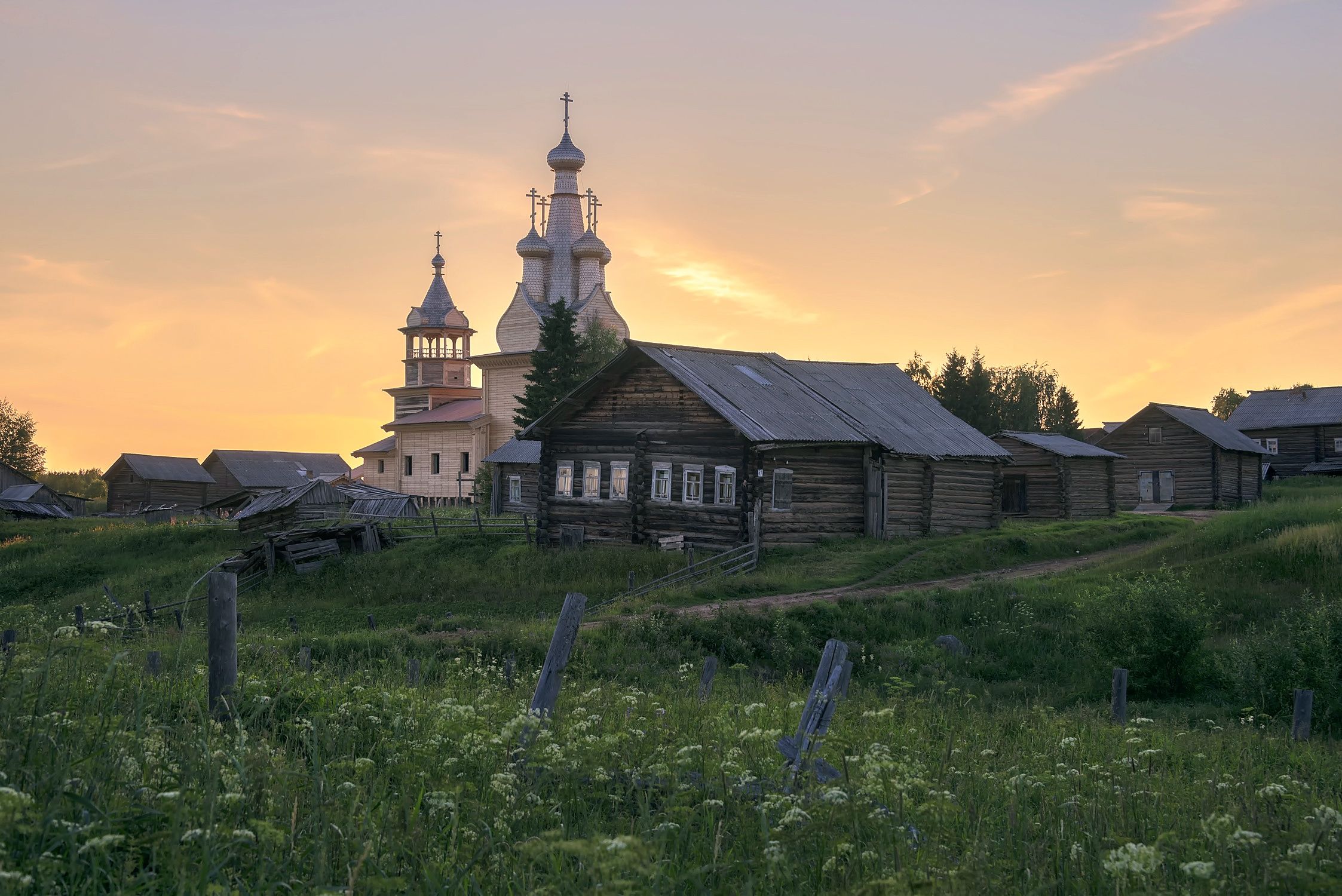 2246x1500 Free Arkhangelsk oblast 2K wallpaper for desktop and phone