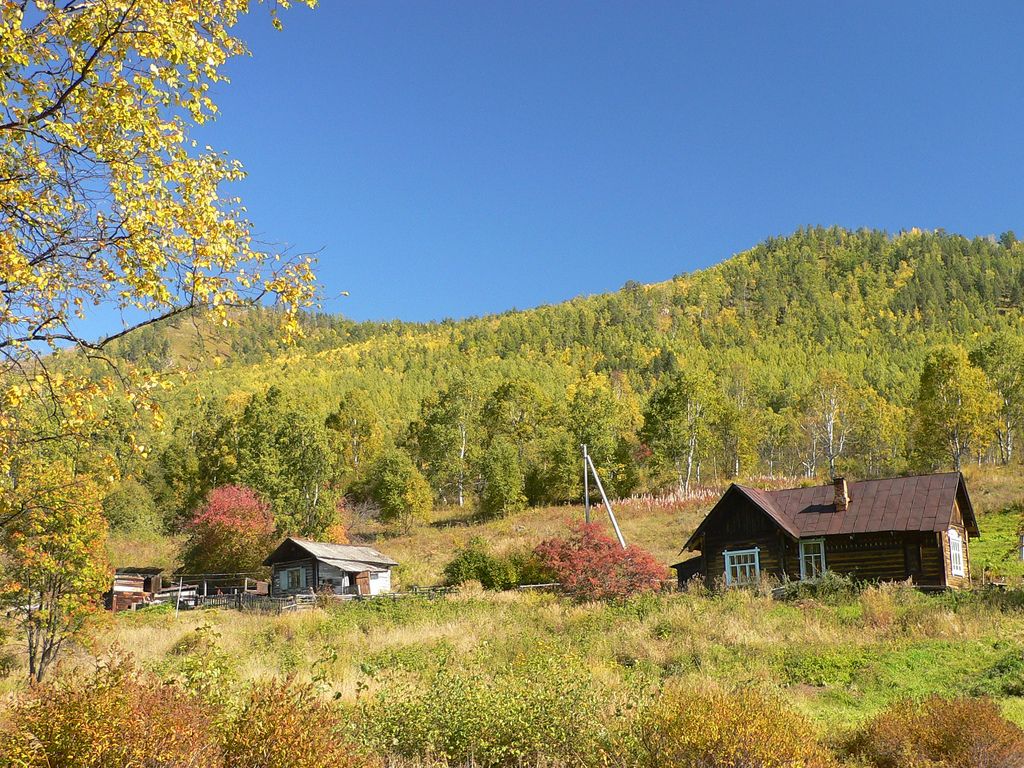 1024x768 Village near lake baikal 45230241 f3b18ea67c