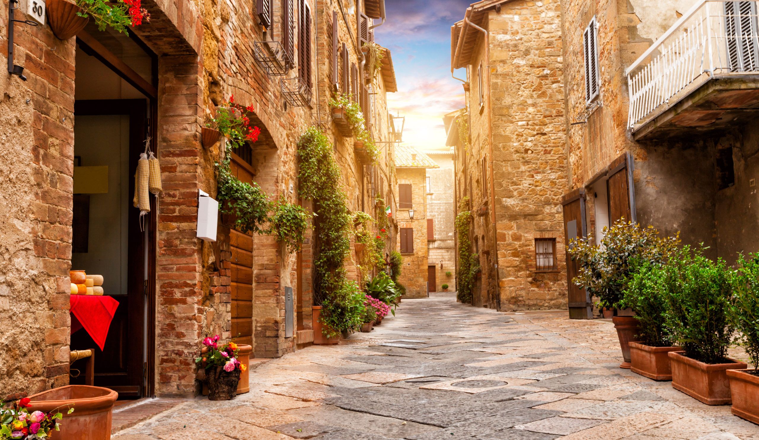 2560x1483 Colorful, Street, In, Pienza, , Tuscany, , Italy